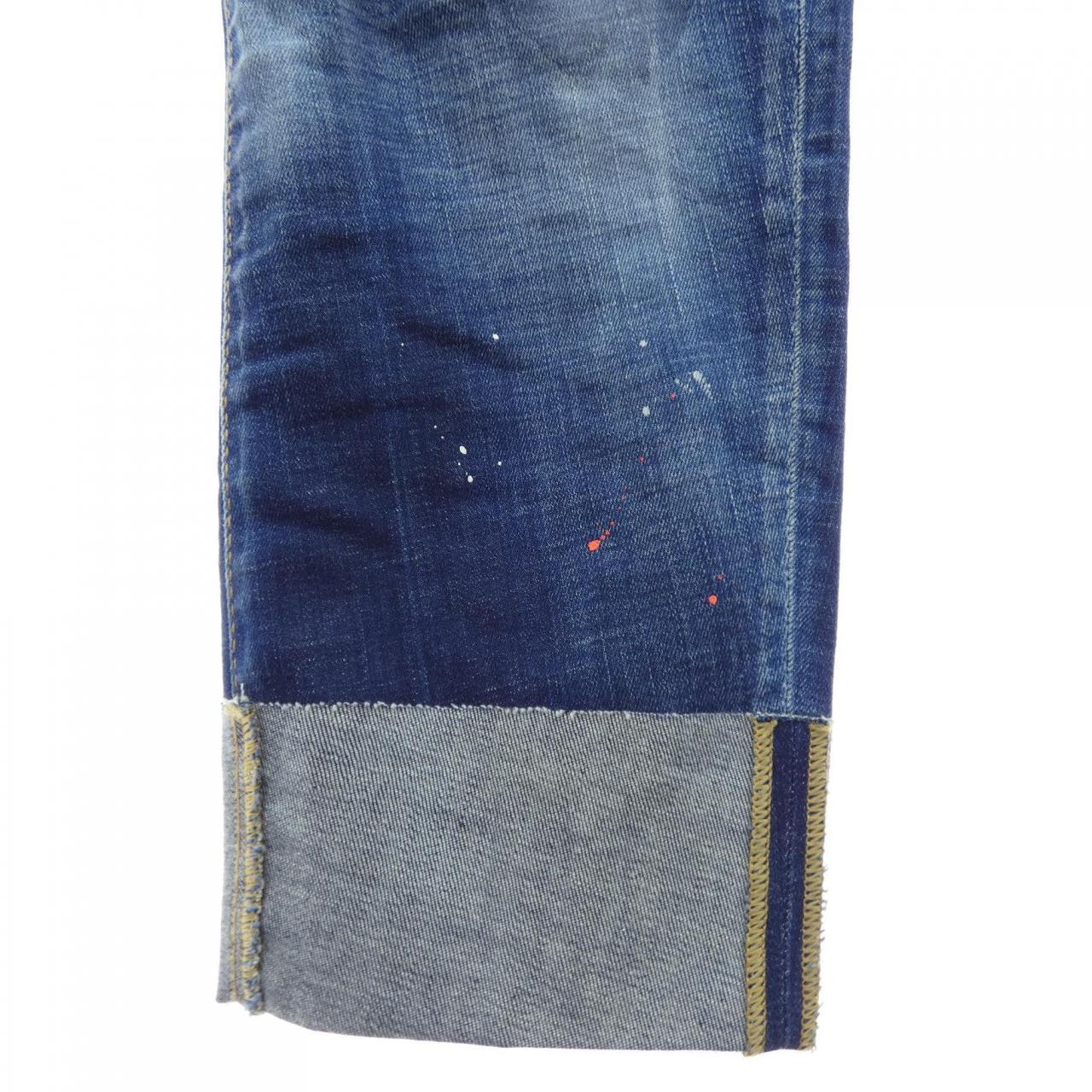 ディースクエアード DSQUARED2 S71LB0896 S30342 ジーンズ