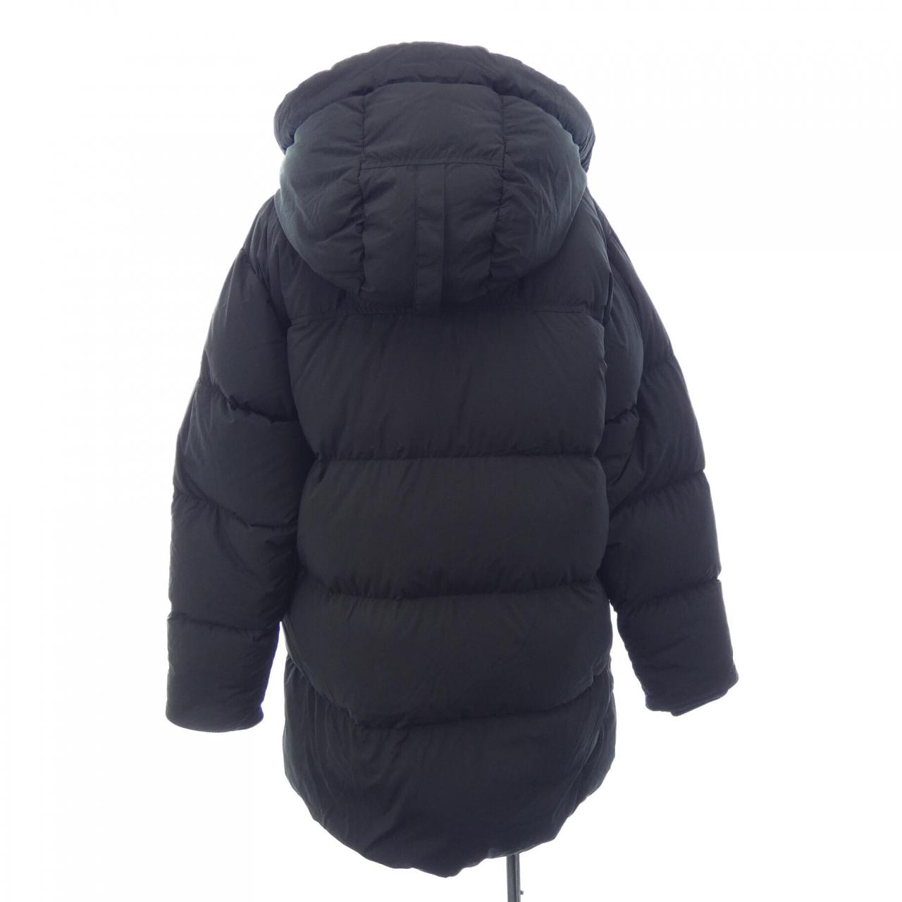 カナダグース CANADA GOOSE ダウンジャケット