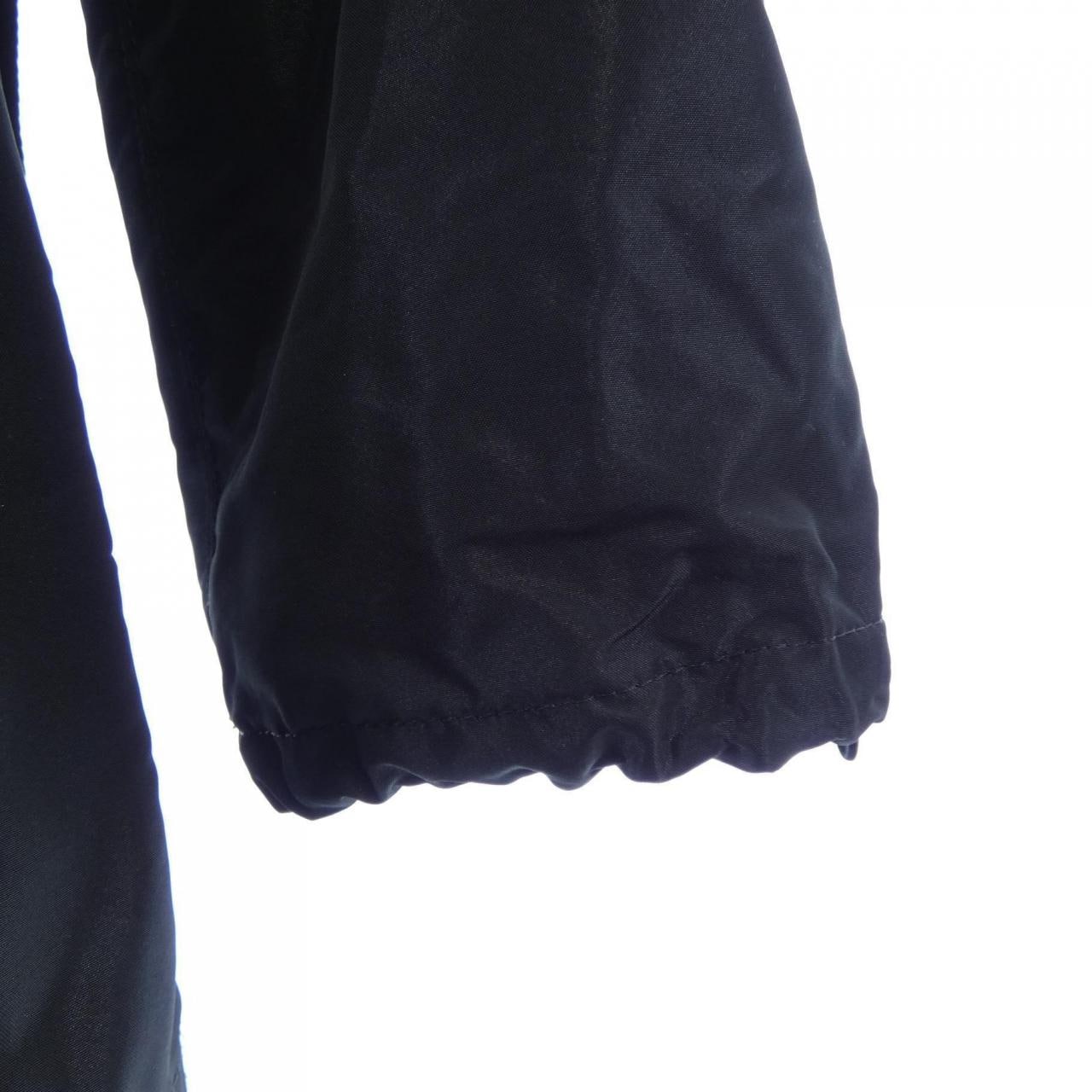 BURBERRY London FR014-615-09 外套