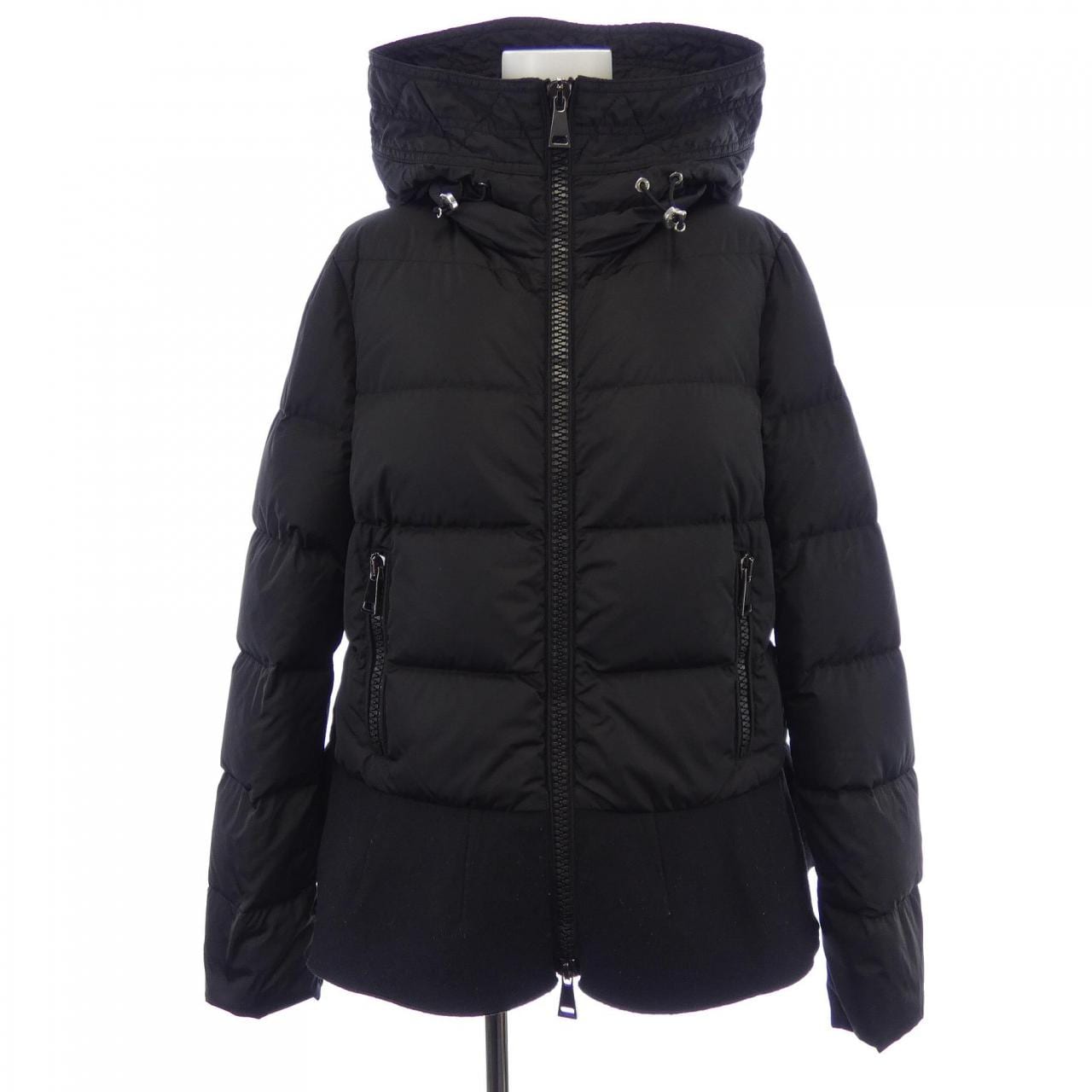 モンクレール MONCLER NESEA ダウンジャケット