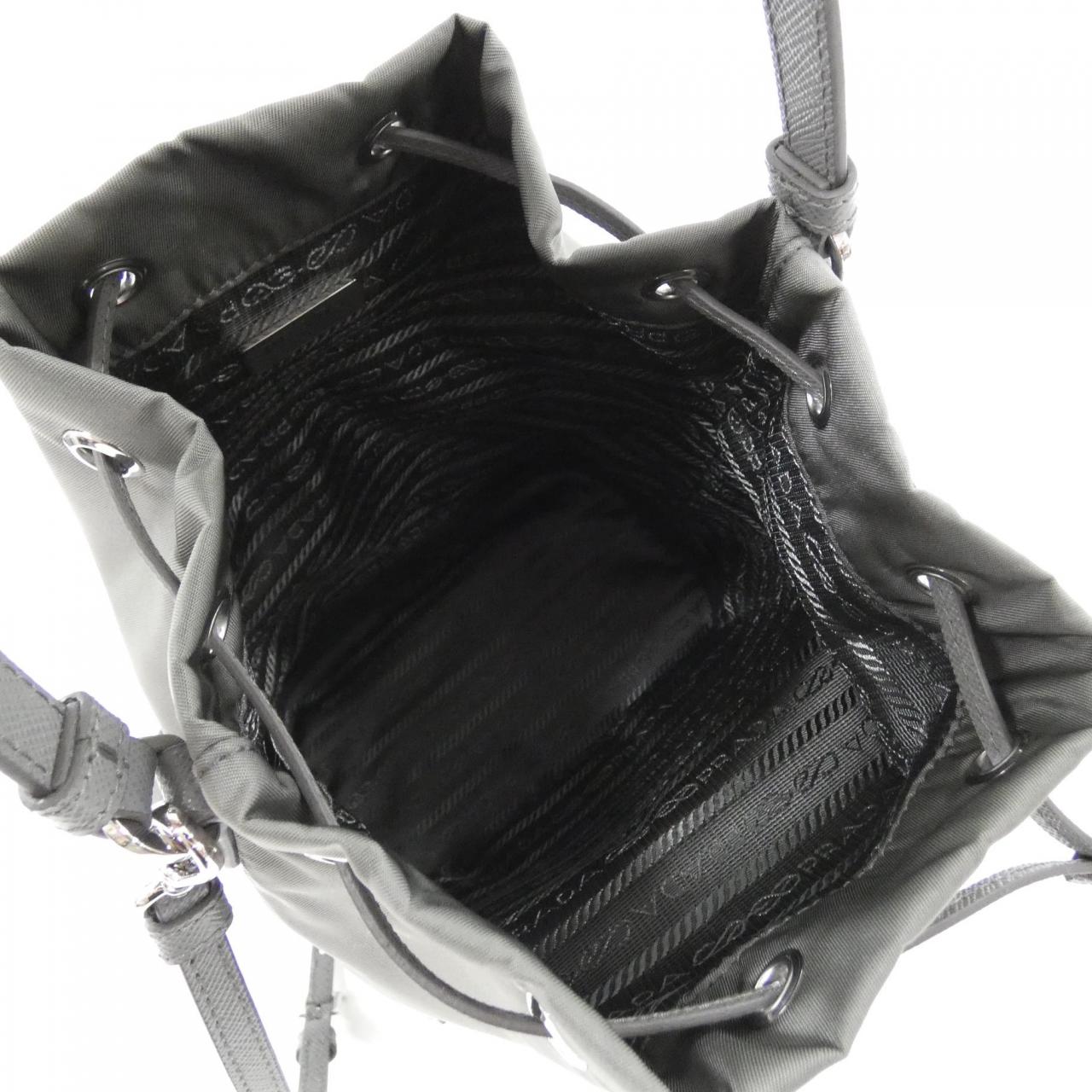 【未使用品】プラダ 1BH038 バッグ