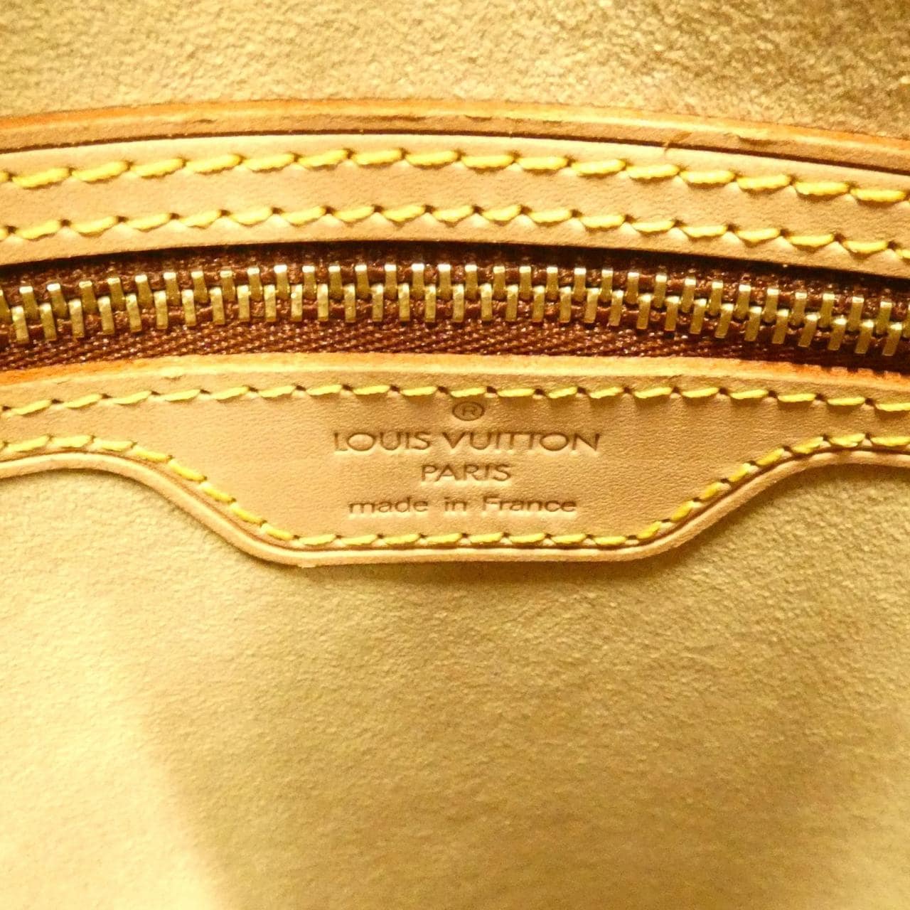 ルイヴィトン モノグラム ルーピング GM M51145 ショルダーバッグ