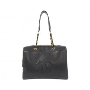 CHANEL shoulder bag