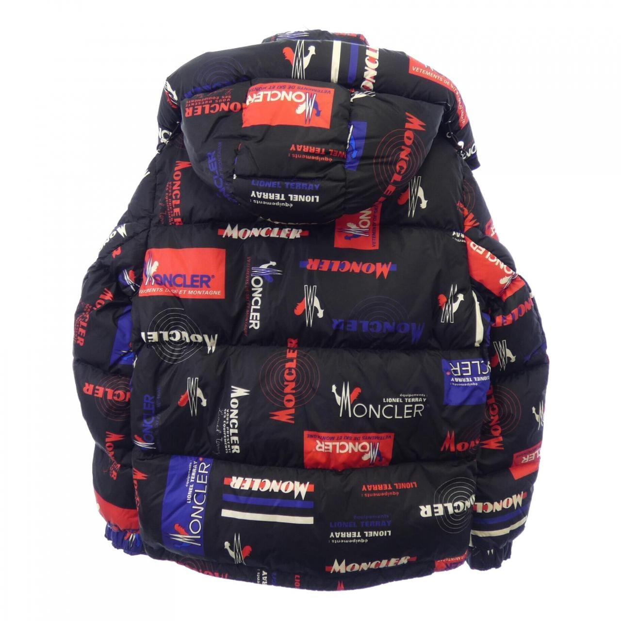 モンクレール MONCLER ダウンジャケット