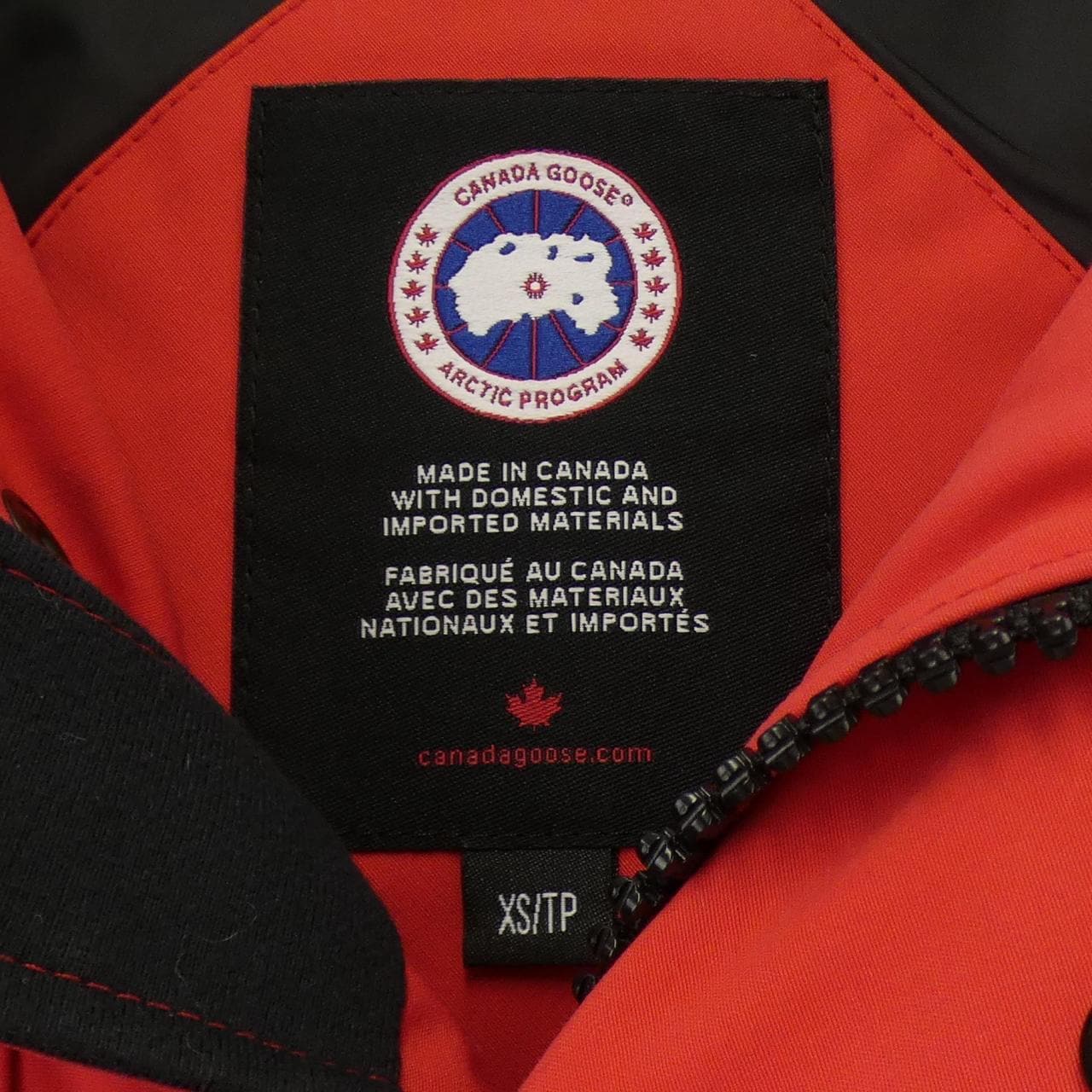 カナダグース CANADA GOOSE ダウンジャケット