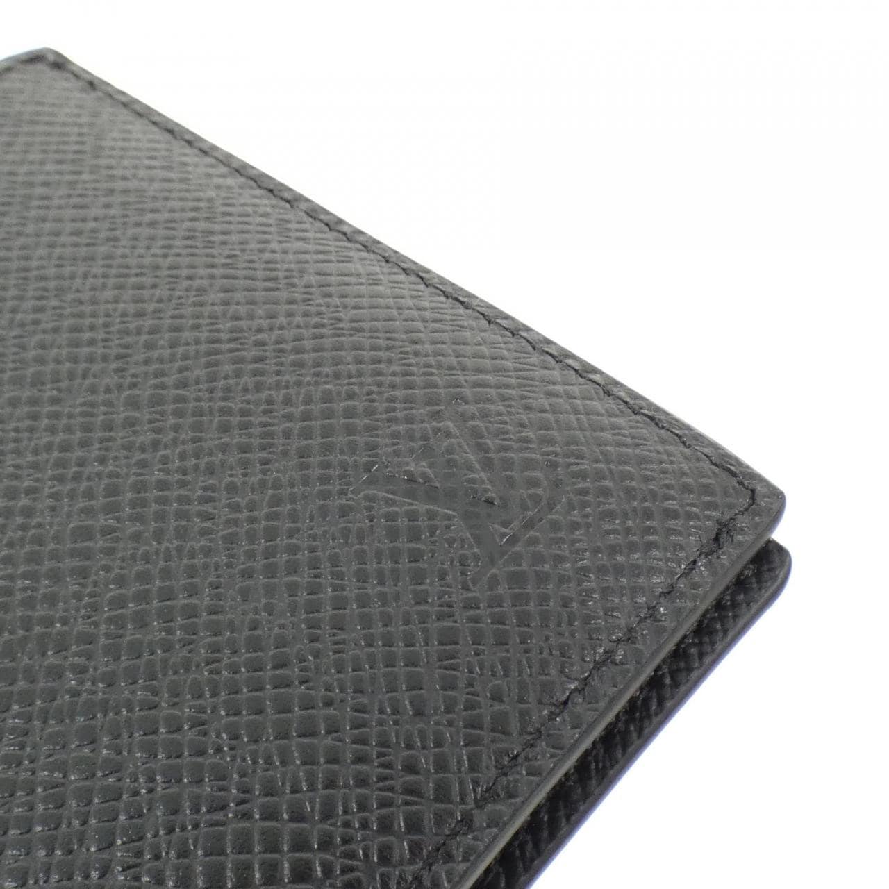 LOUIS VUITTON Taiga Portefeuil Amerigo M62045 Wallet