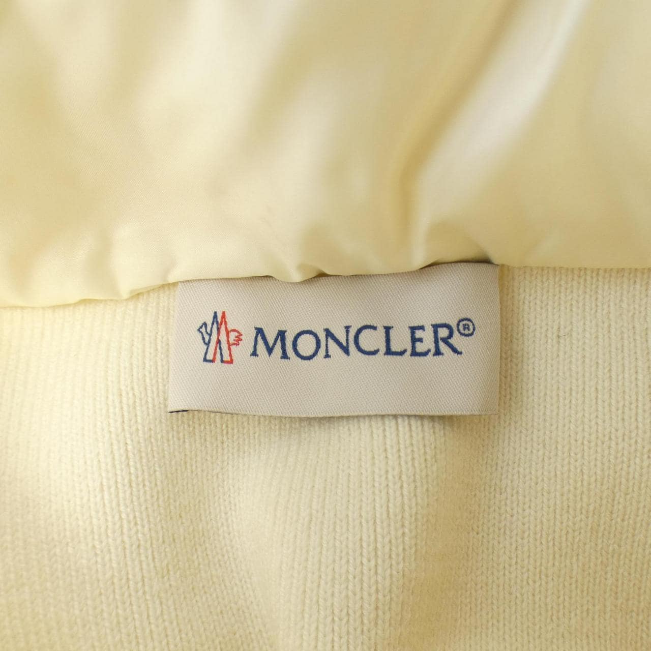 [新品] 盟MONCLER羽絨服