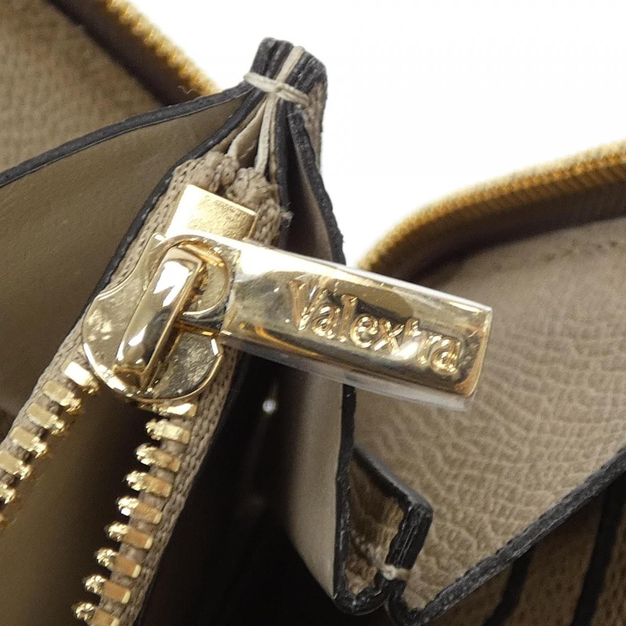 ヴァレクストラ VALEXTRA WALLET