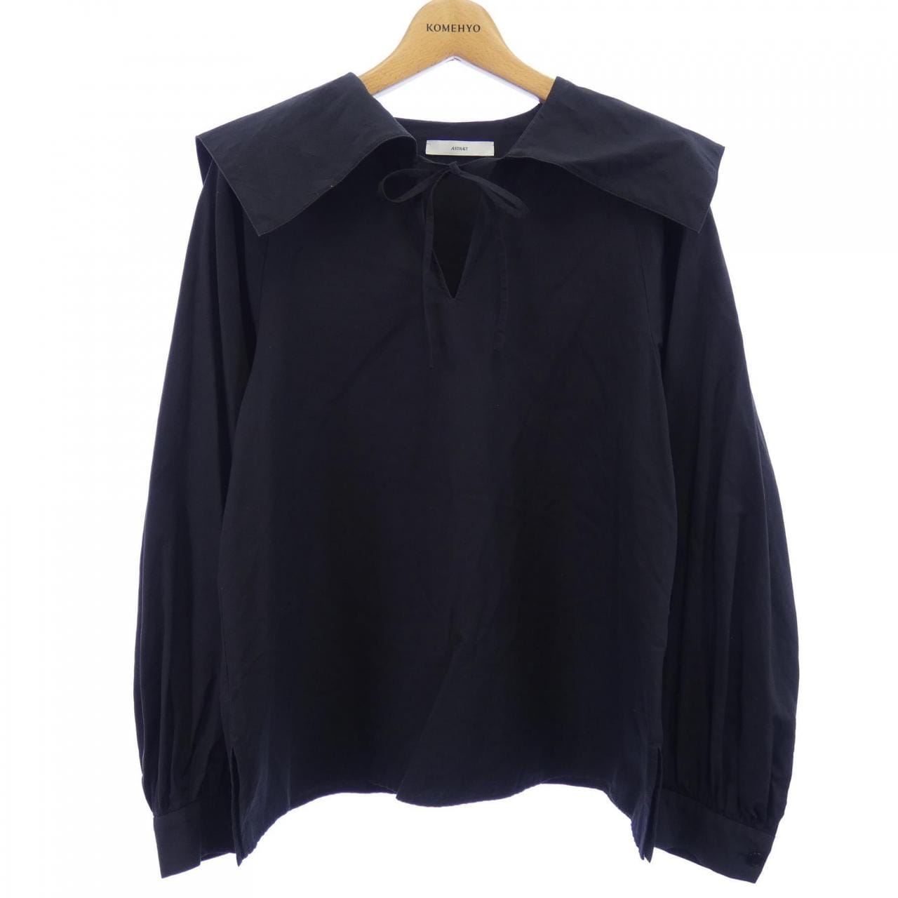 アストラット ASTRAET トップス