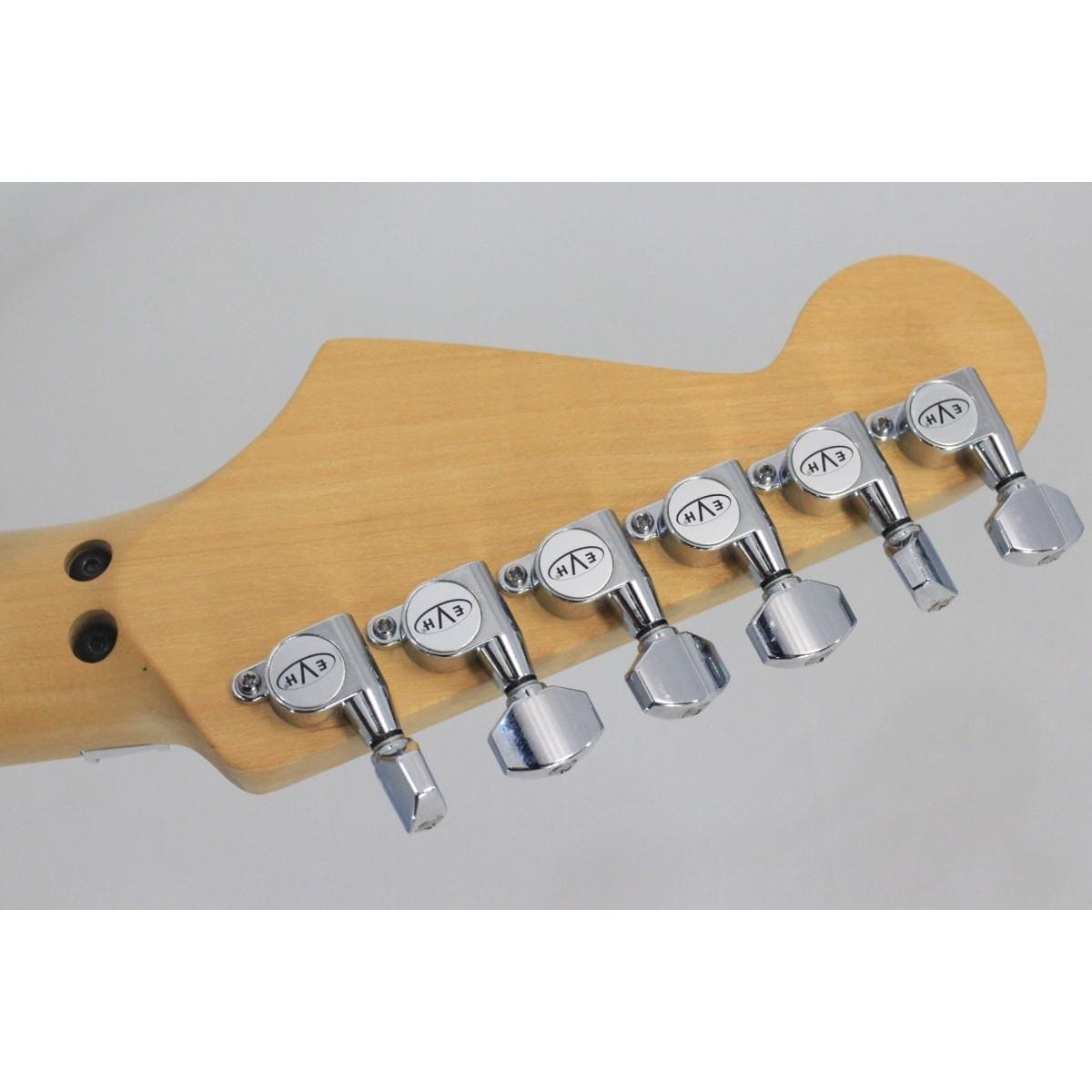 EVH STRIPED RED WITH BLACK