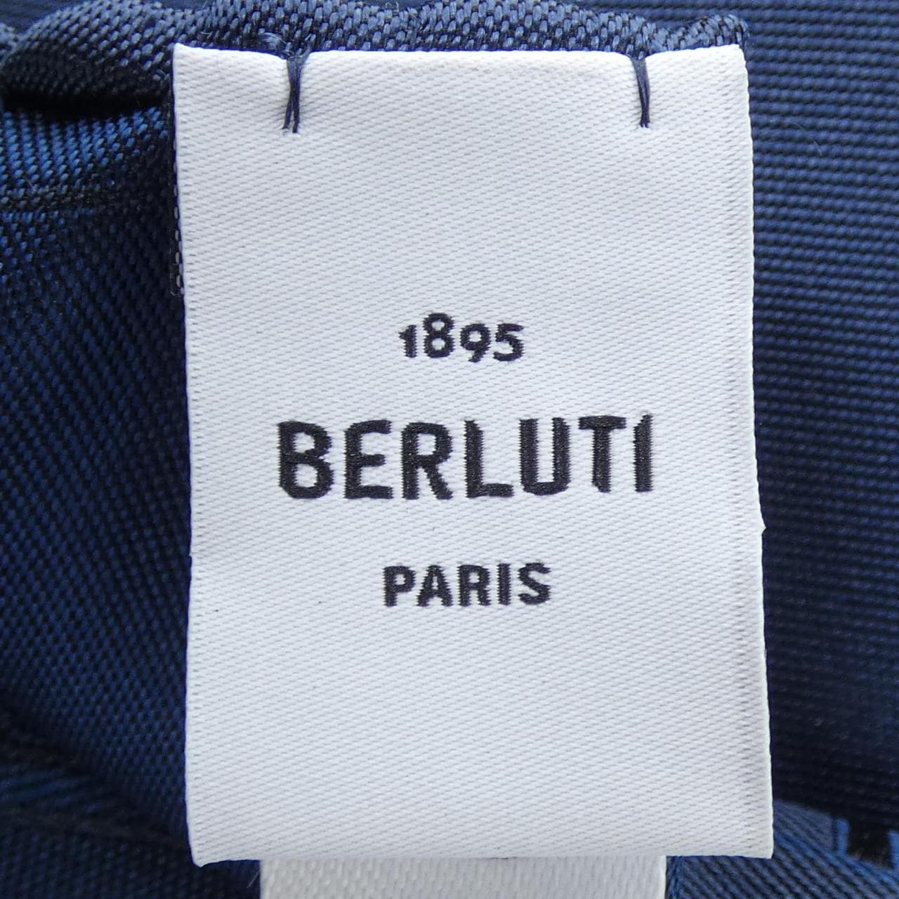 ベルルッティ Berluti チーフ