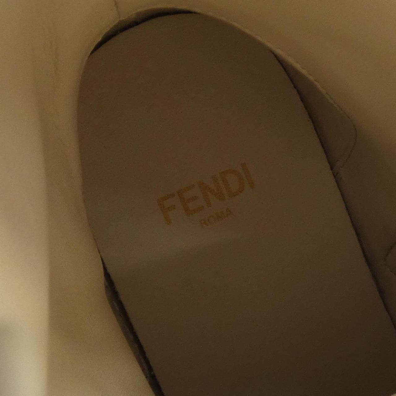フェンディ FENDI ブーツ
