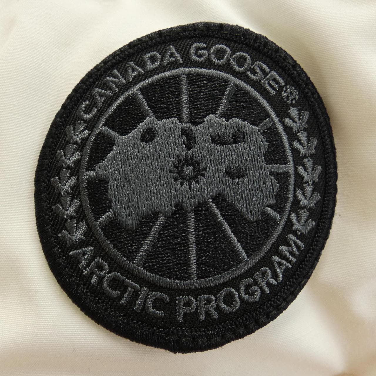カナダグース CANADA GOOSE ダウンジャケット