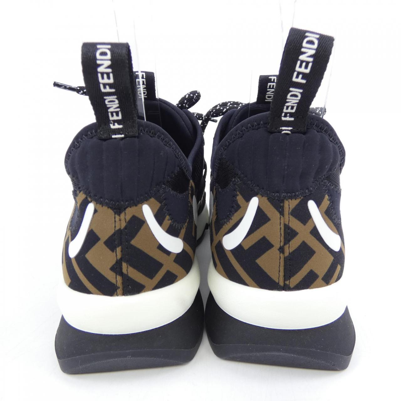 フェンディ FENDI 8E6912 スニーカー