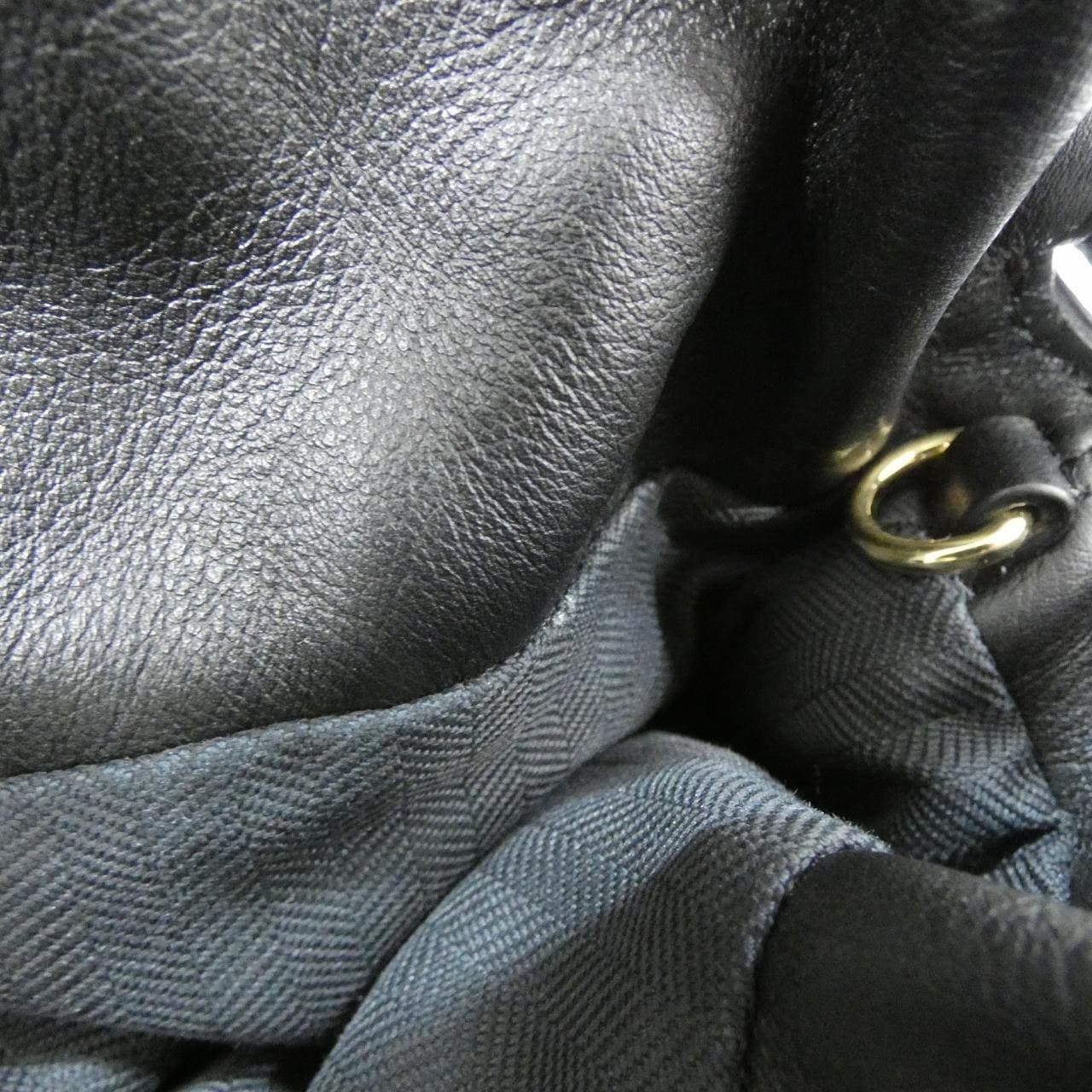 ロエベ パファー フラメンコ クラッチ A411FC1X67 バッグ