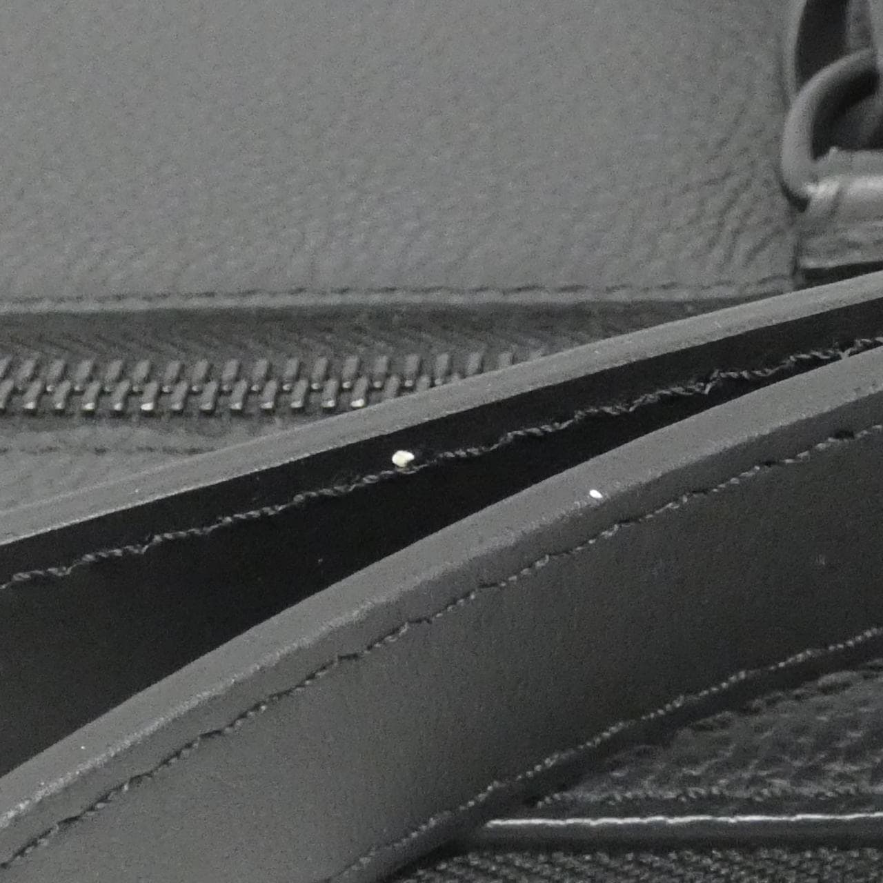 ルイヴィトン LVアエログラム ポシェット IPAD M69837 バッグ