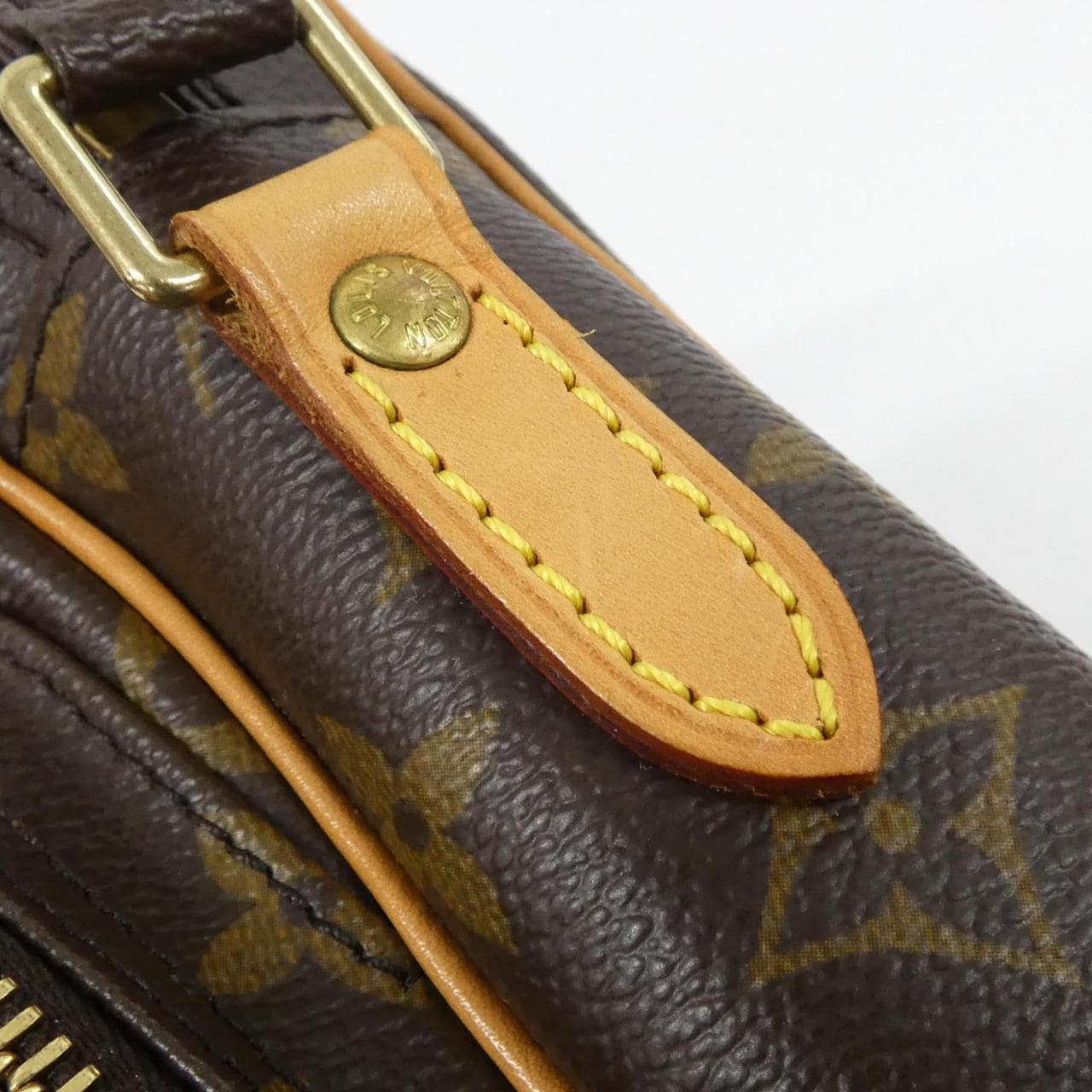 ルイヴィトン モノグラム アマゾン M45236 ショルダーバッグ