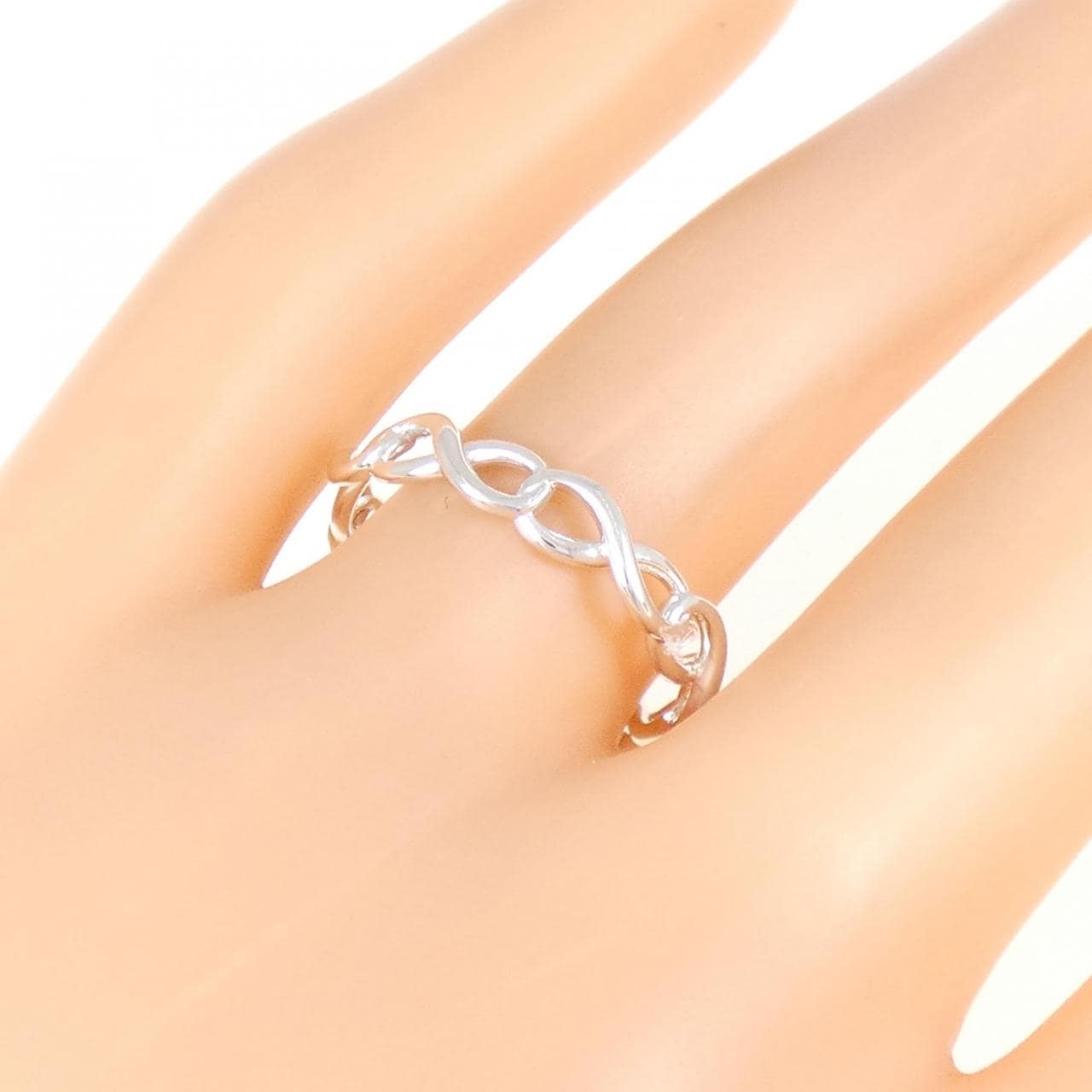 ティファニー インフィニティ リング