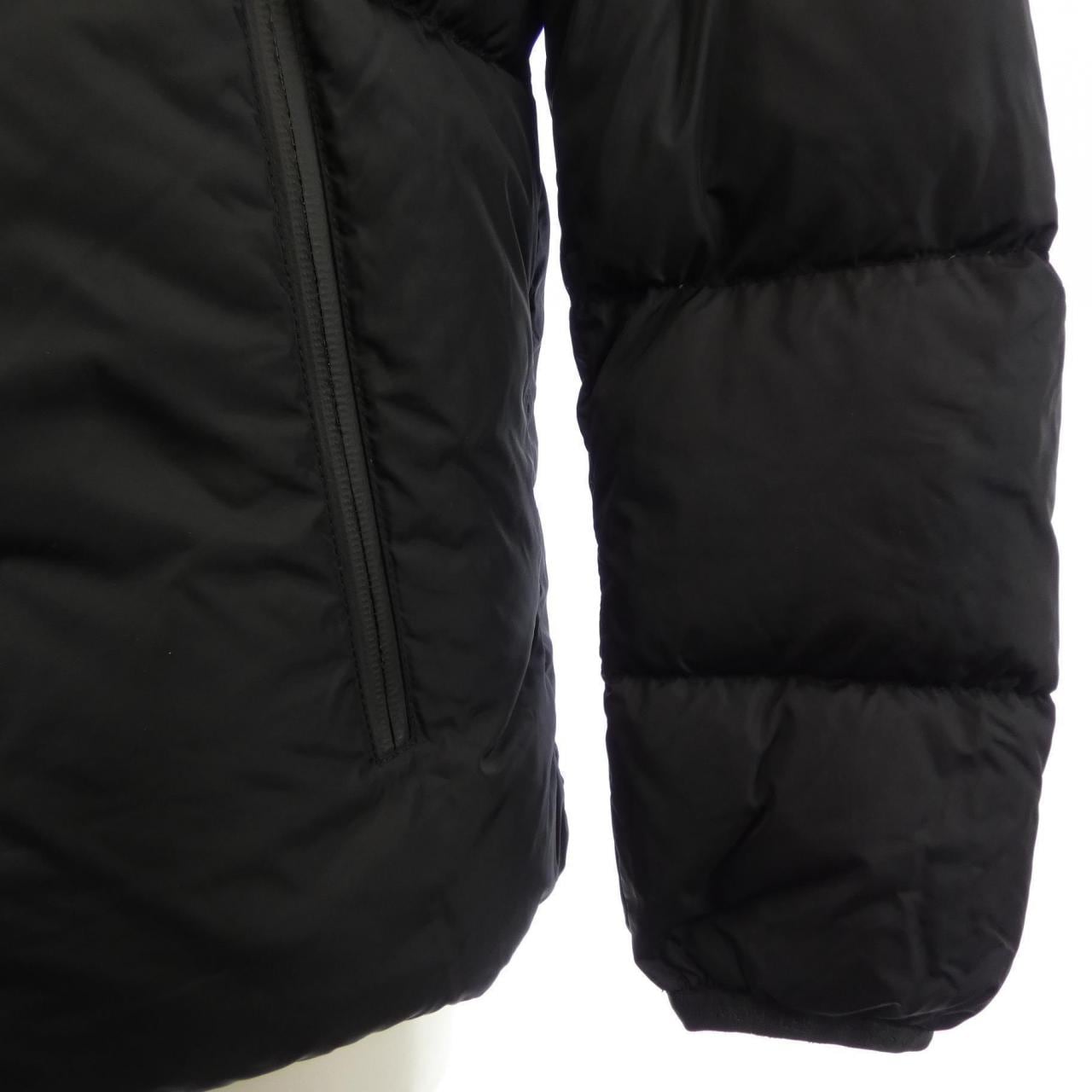 モンクレール MONCLER MONTCLA ダウンジャケット