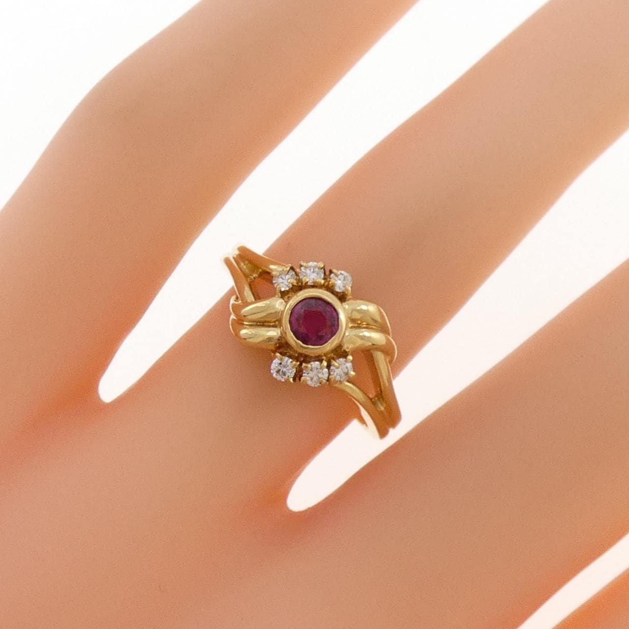 ミキモト ルビー リング 0.25CT