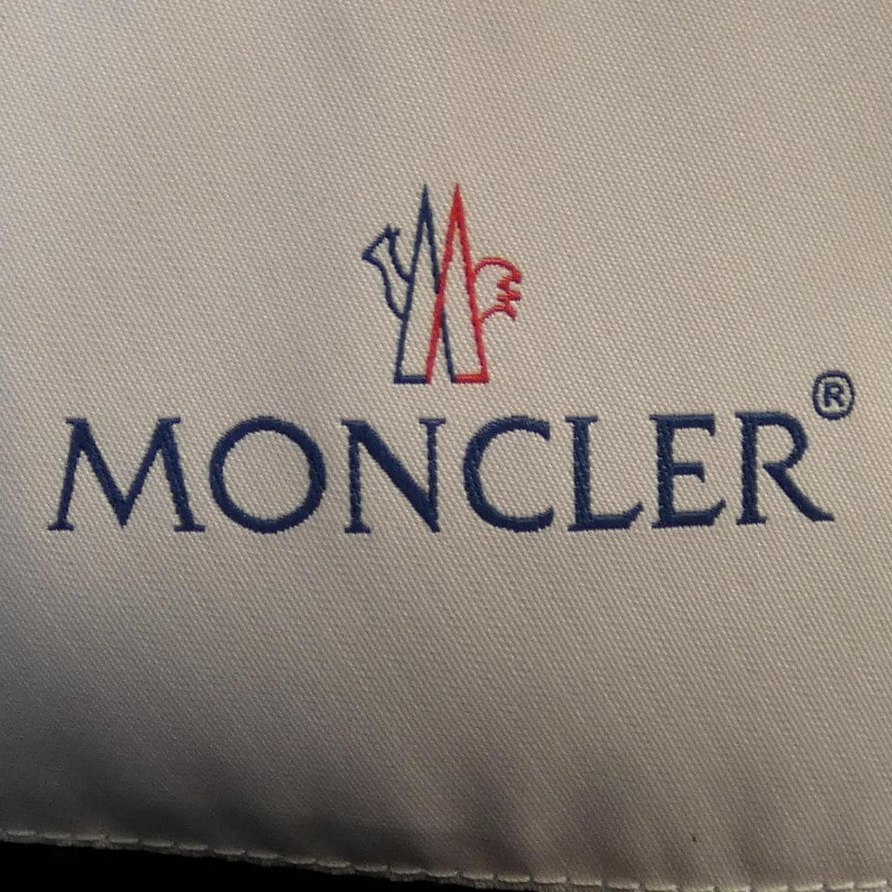 モンクレール MONCLER ダウンベスト