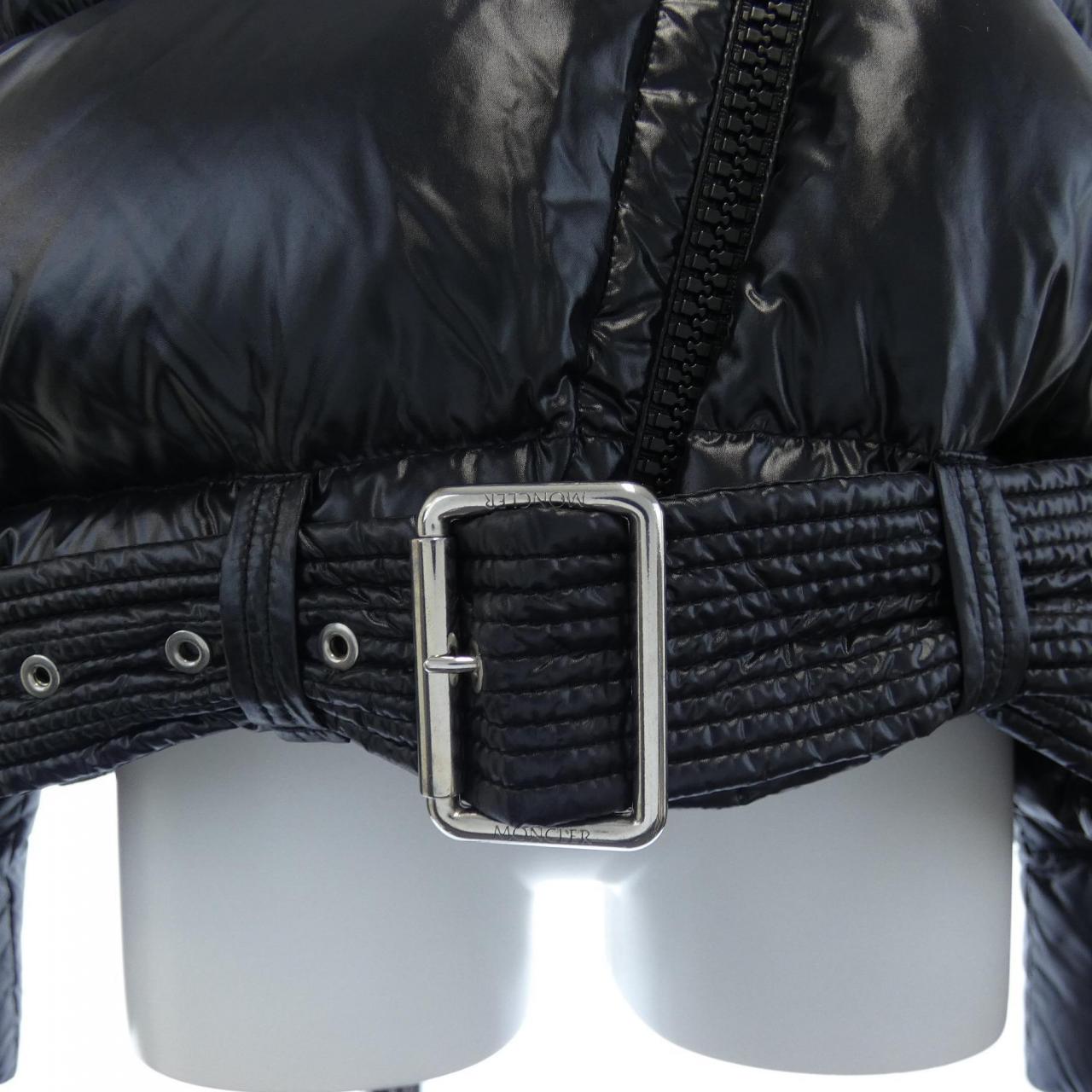 モンクレール MONCLER ダウンジャケット