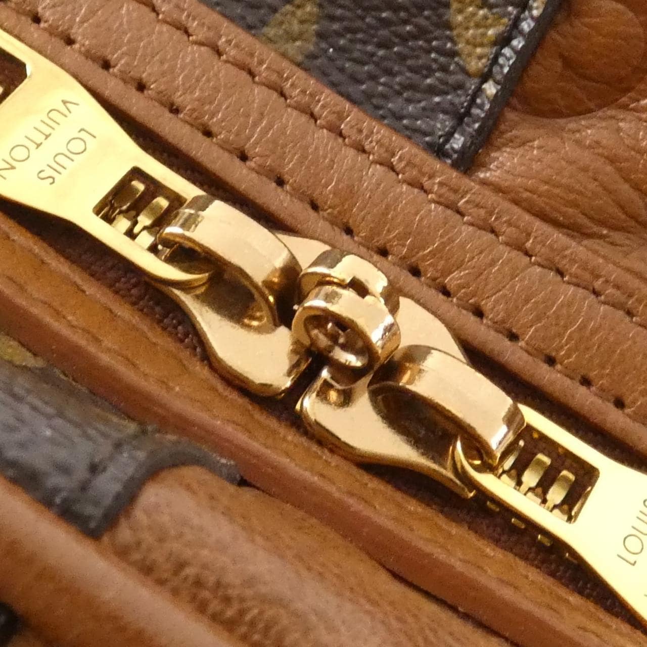 ルイヴィトン モノグラム ブロックス モノグラム ブロックス トート M40503 ショルダーバッグ