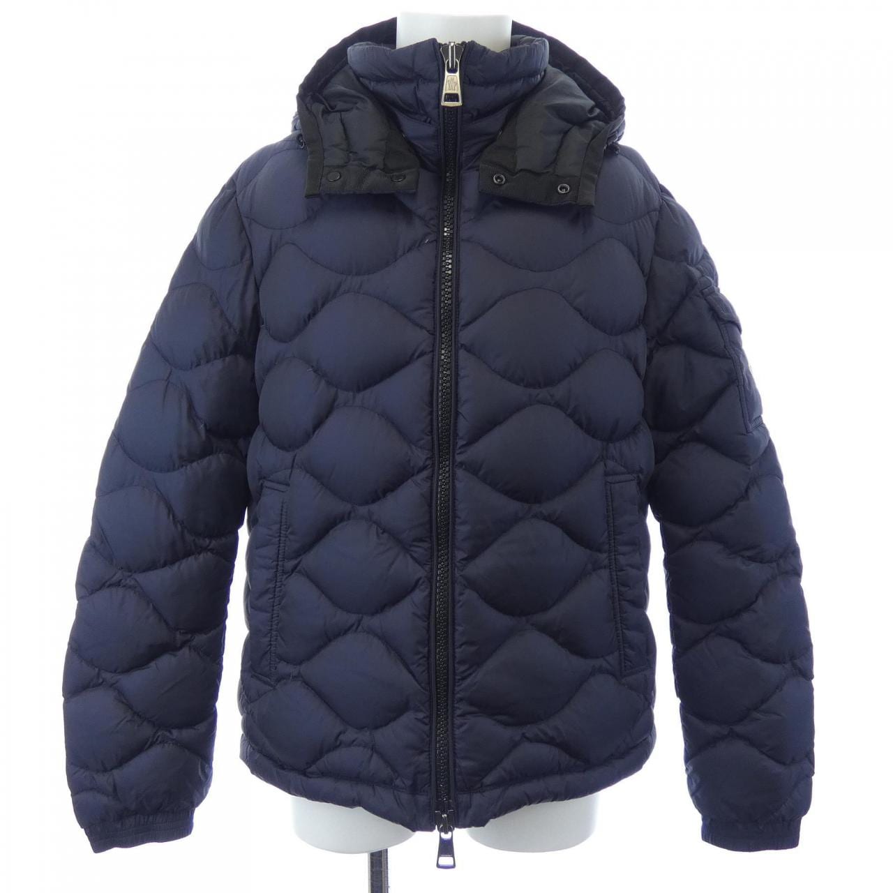 モンクレール MONCLER MORANDIERES ダウンジャケット
