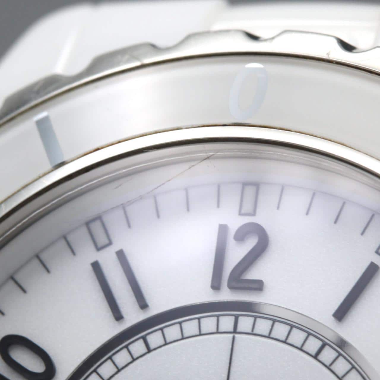 シャネル J12 38mmセラミック H0970 セラミック 自動巻