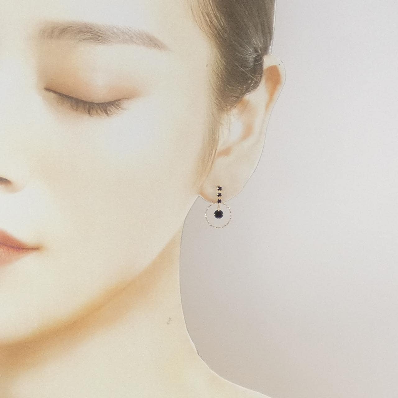 K18YG オニキス ピアス