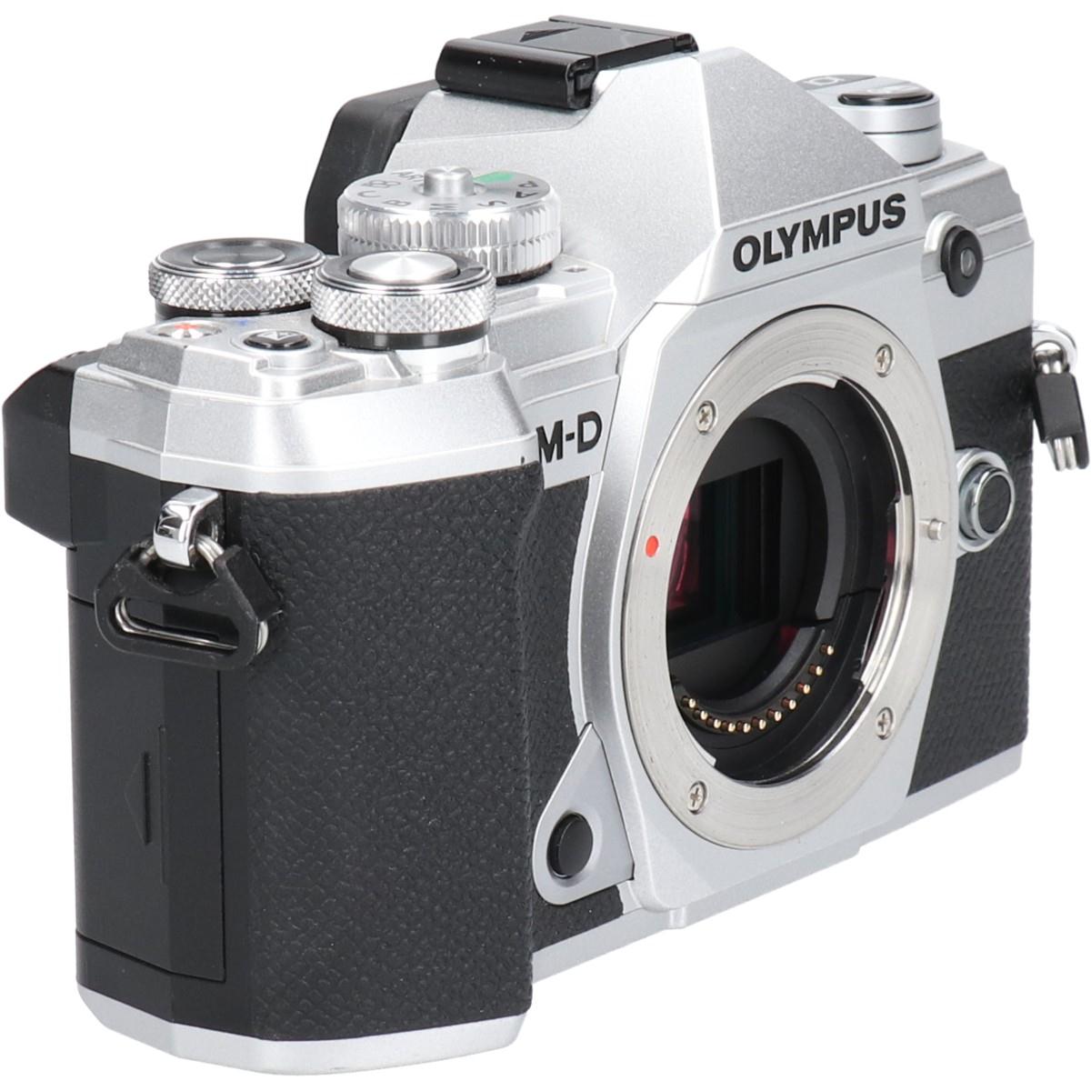 Ｅ－Ｍ５　ＭＡＲＫ　ＩＩＩ　シルバー