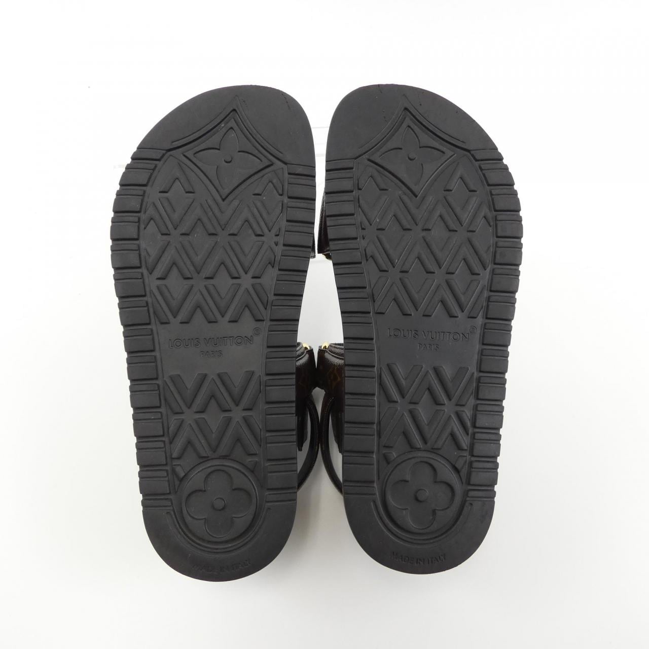 LOUIS LOUIS VUITTON sandals