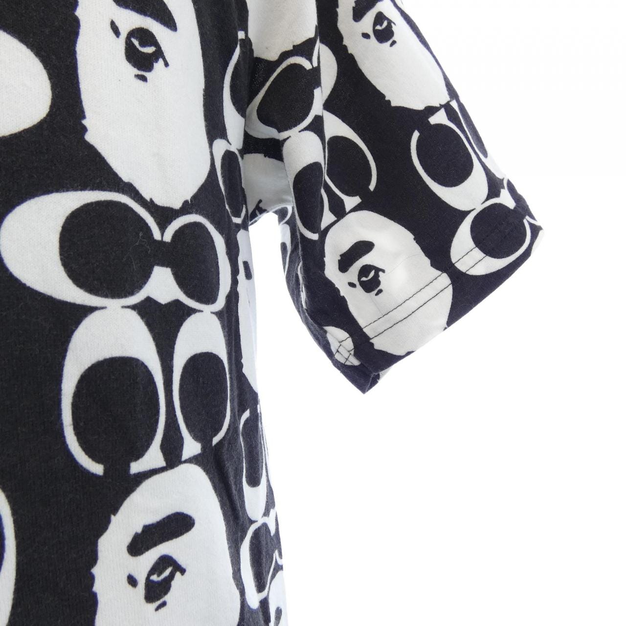 アベイシングエイプ A BATHING APE COACH Tシャツ