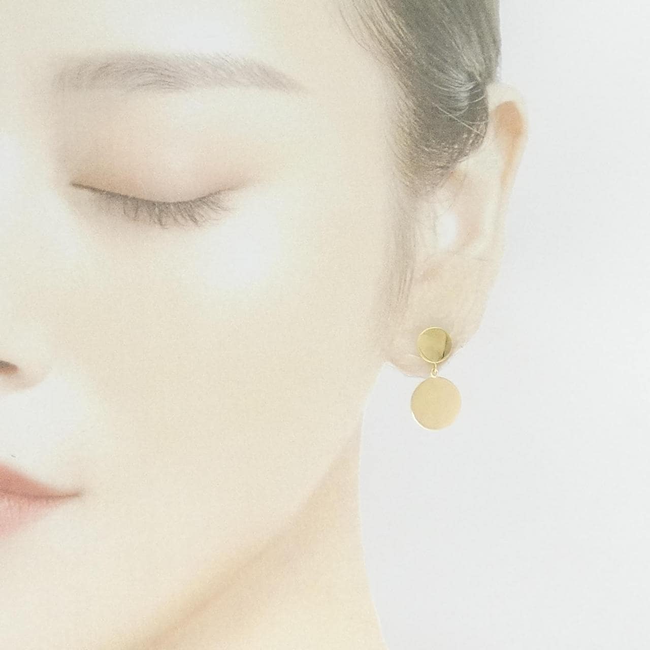 K18YG earrings