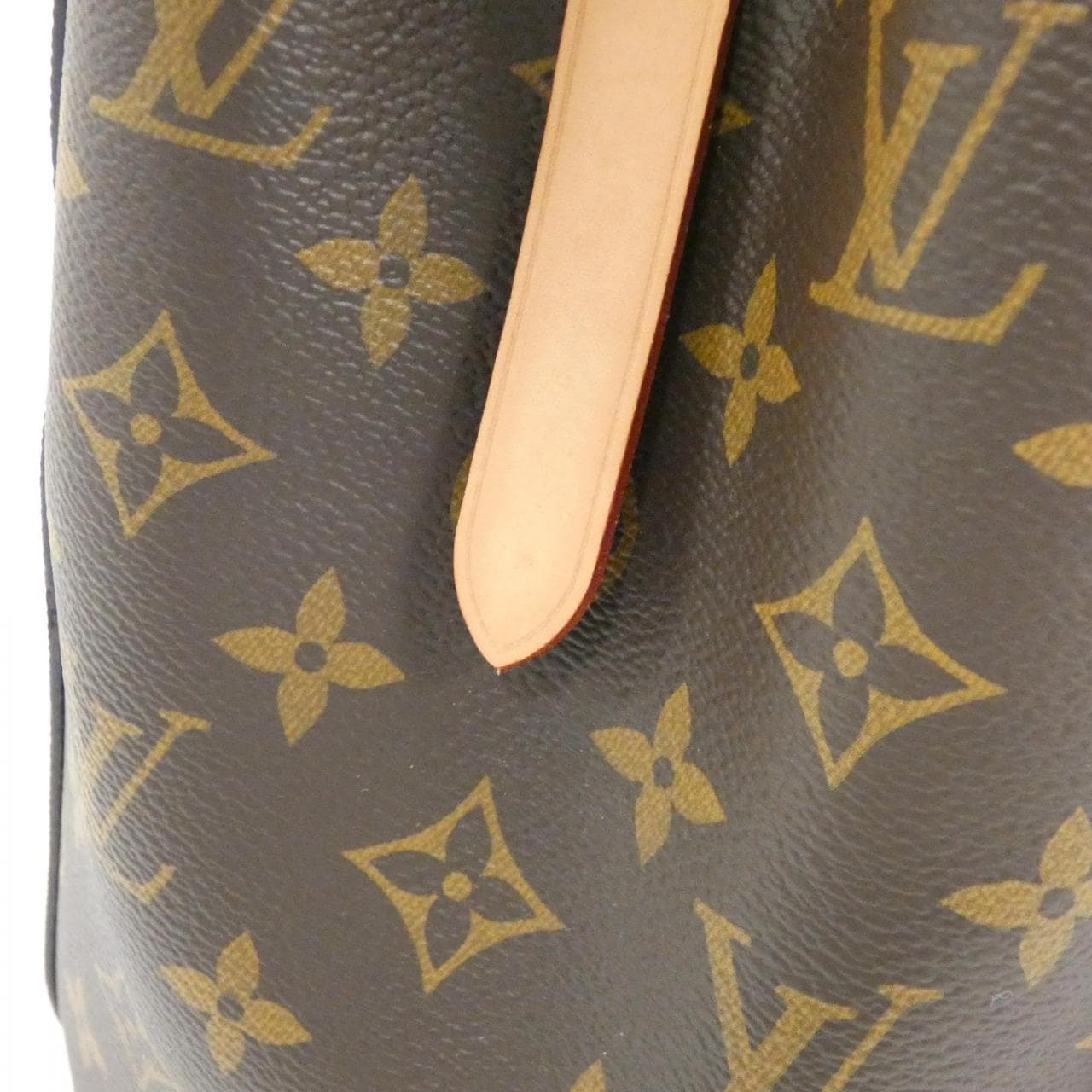 LOUIS VUITTON Monogram Montaigne MM M41056 Bag