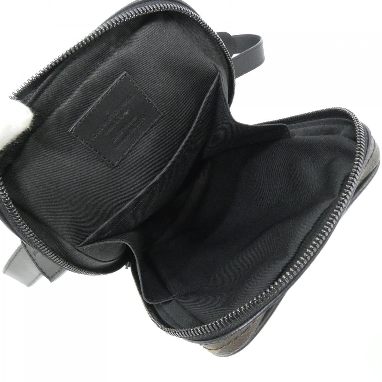 ルイヴィトン モノグラム ソーラーレイ ユティリティ サイドバッグ M44477 ショルダーバッグ