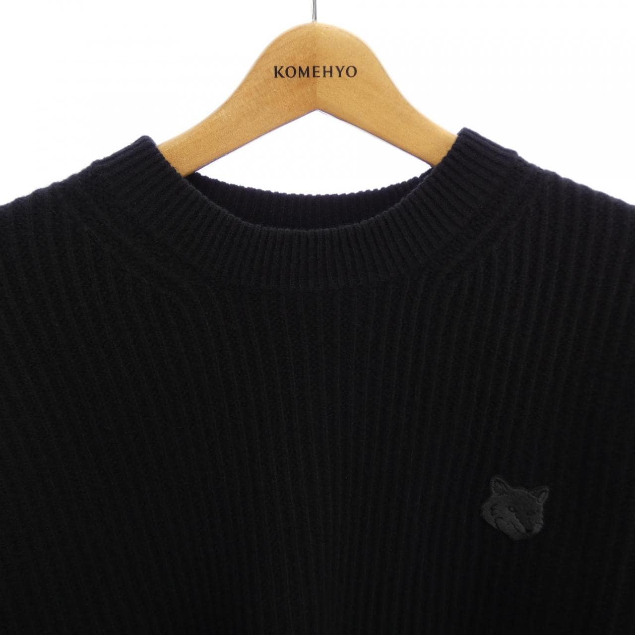 メゾンキツネ MAISON KITSUNE PM00811KT1149 P199 ニット