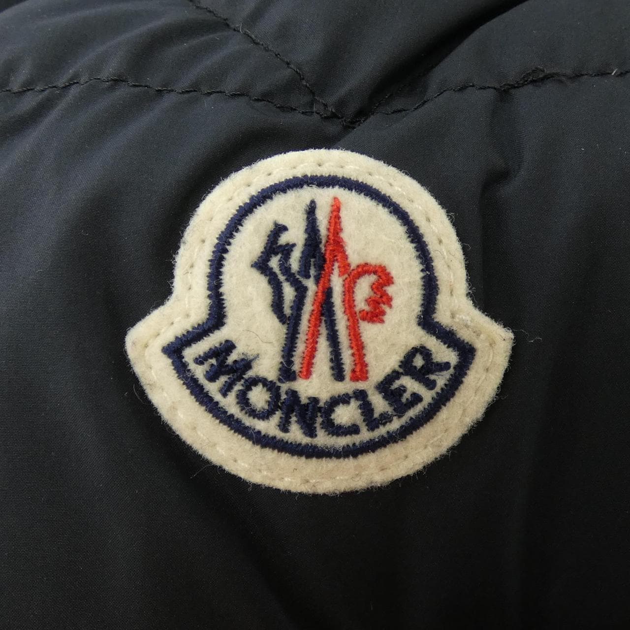 モンクレール MONCLER KATMAI ダウンジャケット