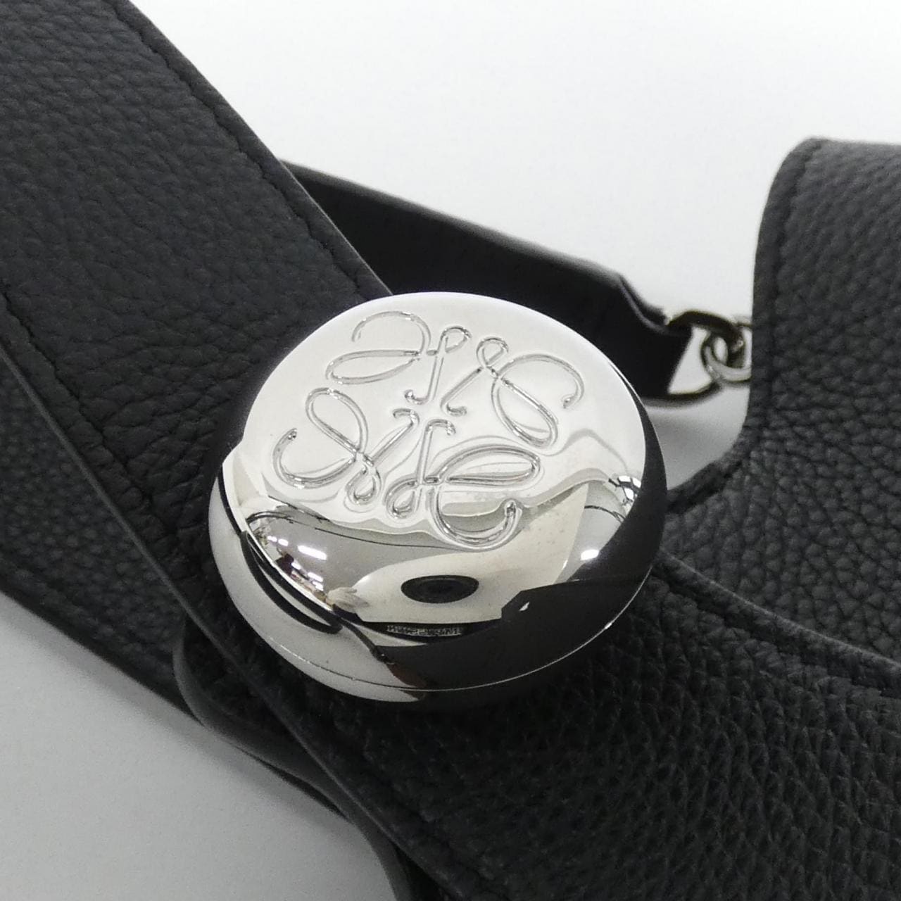 ロエベ ぺブル バケット ミニ AANBBBMX02 バッグ