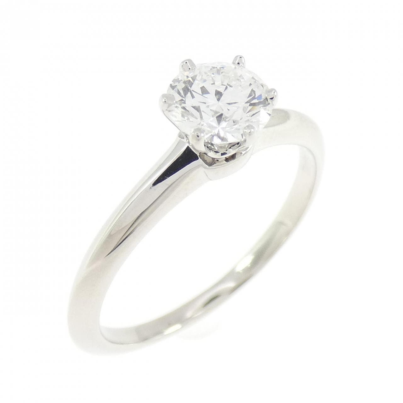 ティファニー クラシックソリティア リング 0.70CT E VVS2