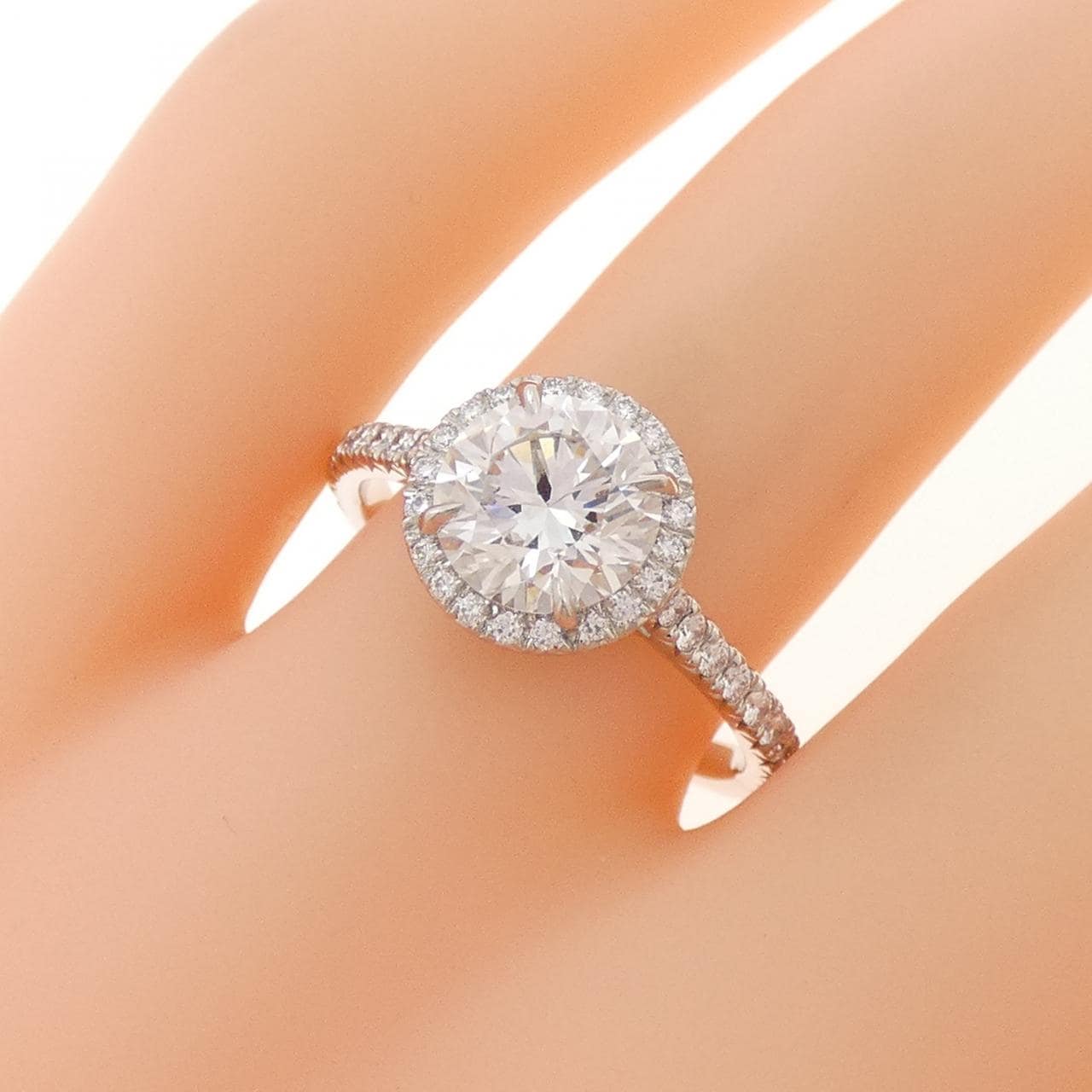 ティファニー ソレスト ラウンド リング 1.43CT G IF 3EXT