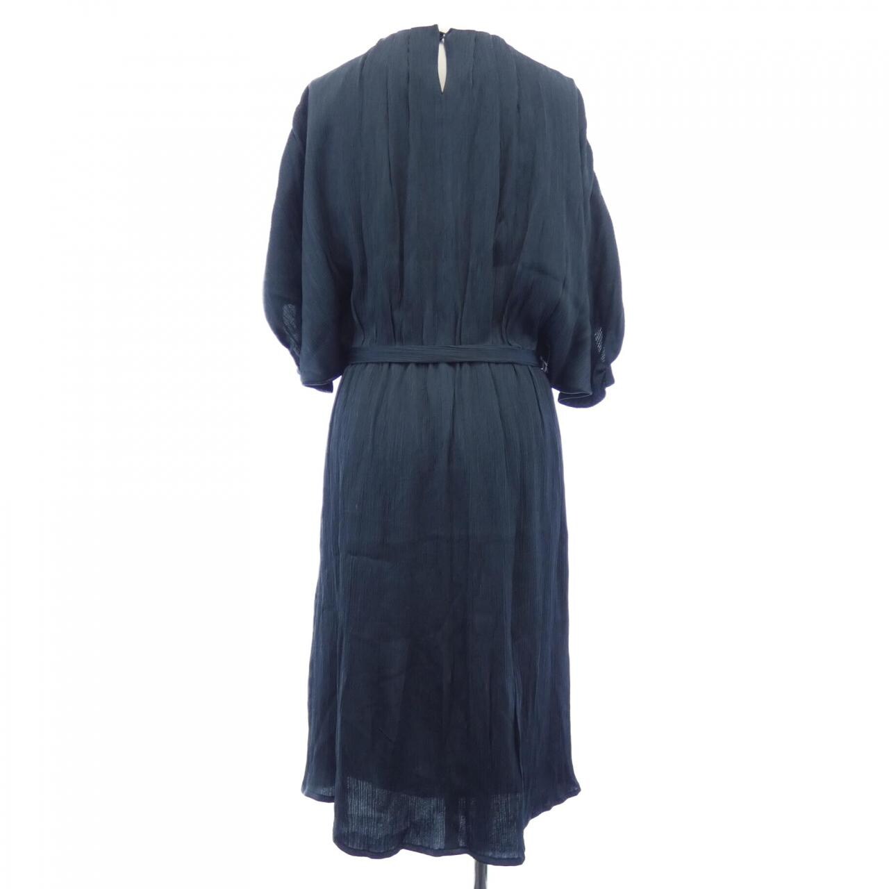 伯尼兹纽约BARNEYS NEW YORK连衣裙
