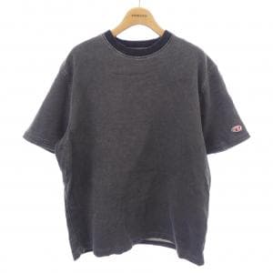 ディーゼル DIESEL Tシャツ