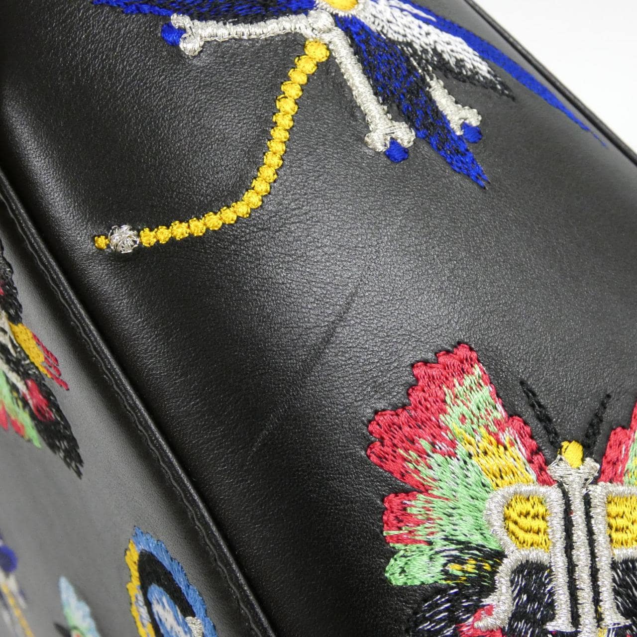 クリスチャンディオール レディ ディオール ミディアム M0550PJAB バッグ