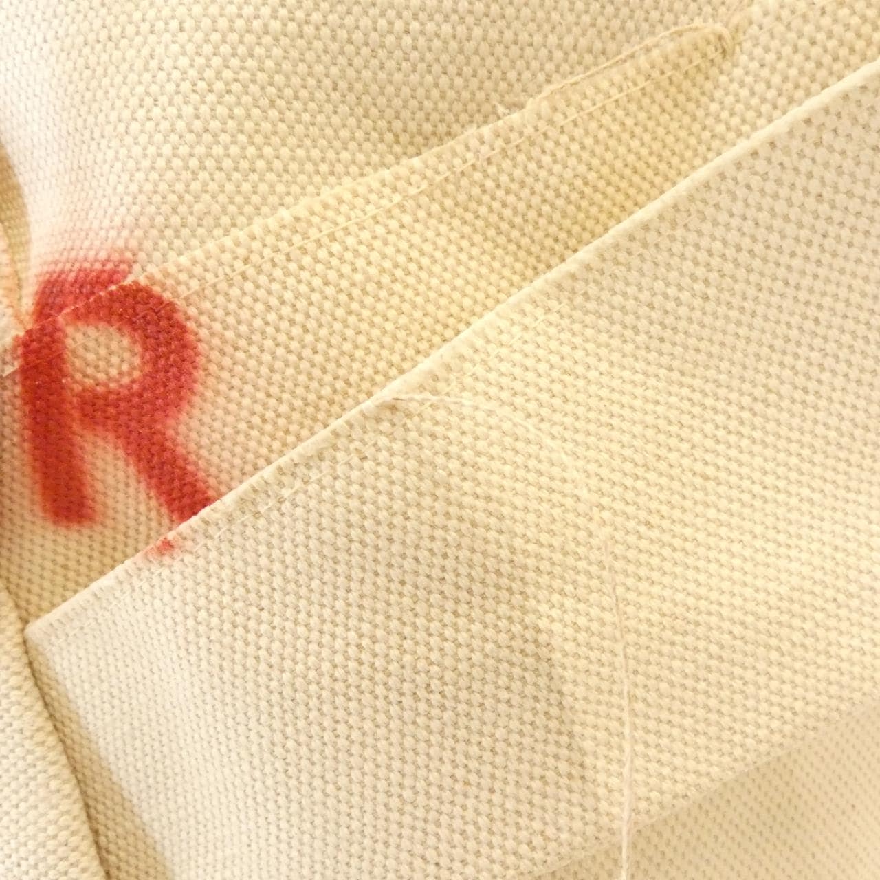 ヴァレンティノガラヴァーニ ATELIER 02 BOW EDITION UW0B0H95SVJ バッグ