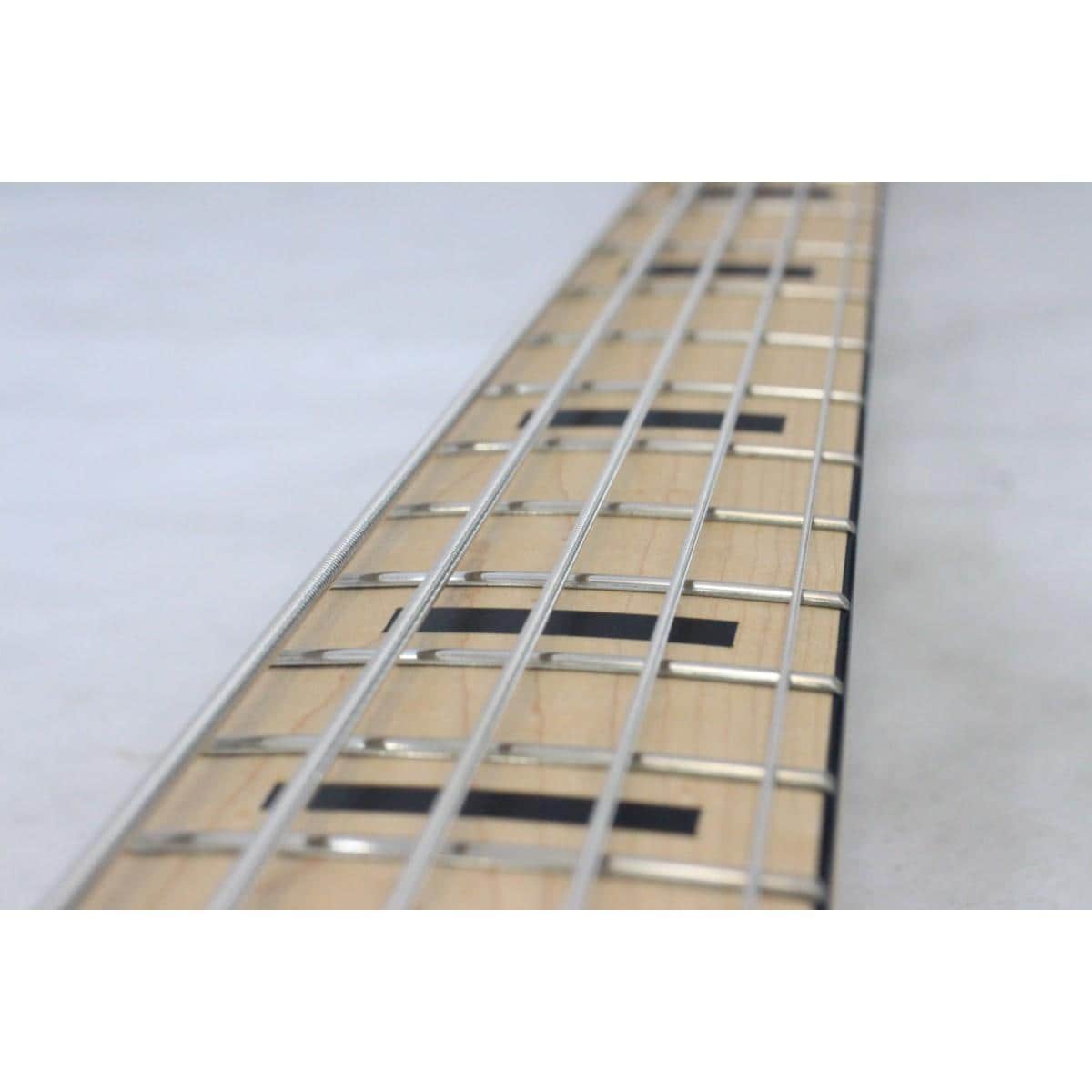 ＪＡＣＫＳＯＮ　　Ｄ．ＥＬＬＥＦＳＯＮ　ＫＥＬＬＹ　ＢＩＲＤ　Ｖ