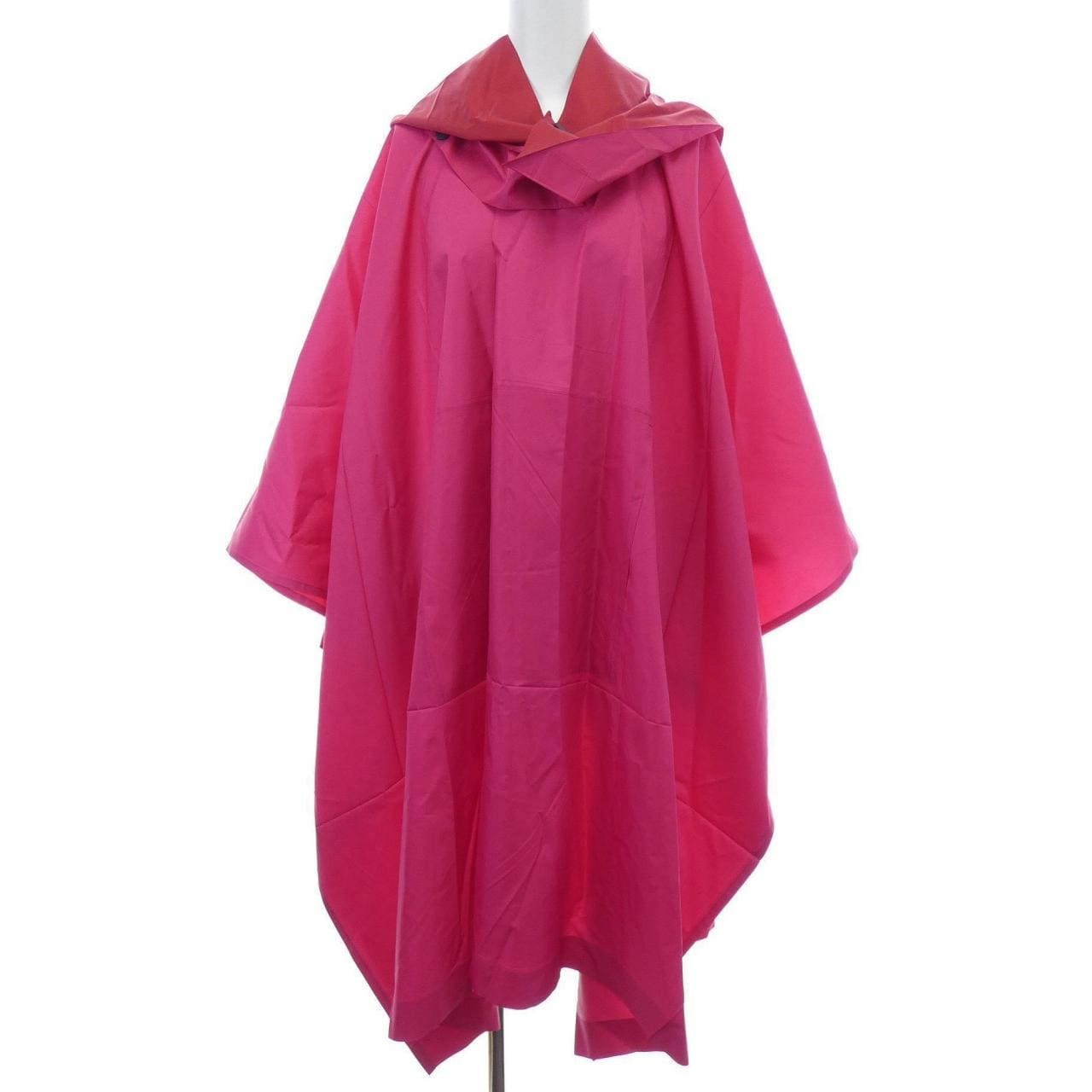 ミーイッセイミヤケ me ISSEY MIYAKE MI93FA861 ポンチョ