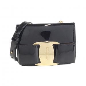 サルヴァトーレフェラガモ 21 G965 ショルダーバッグ