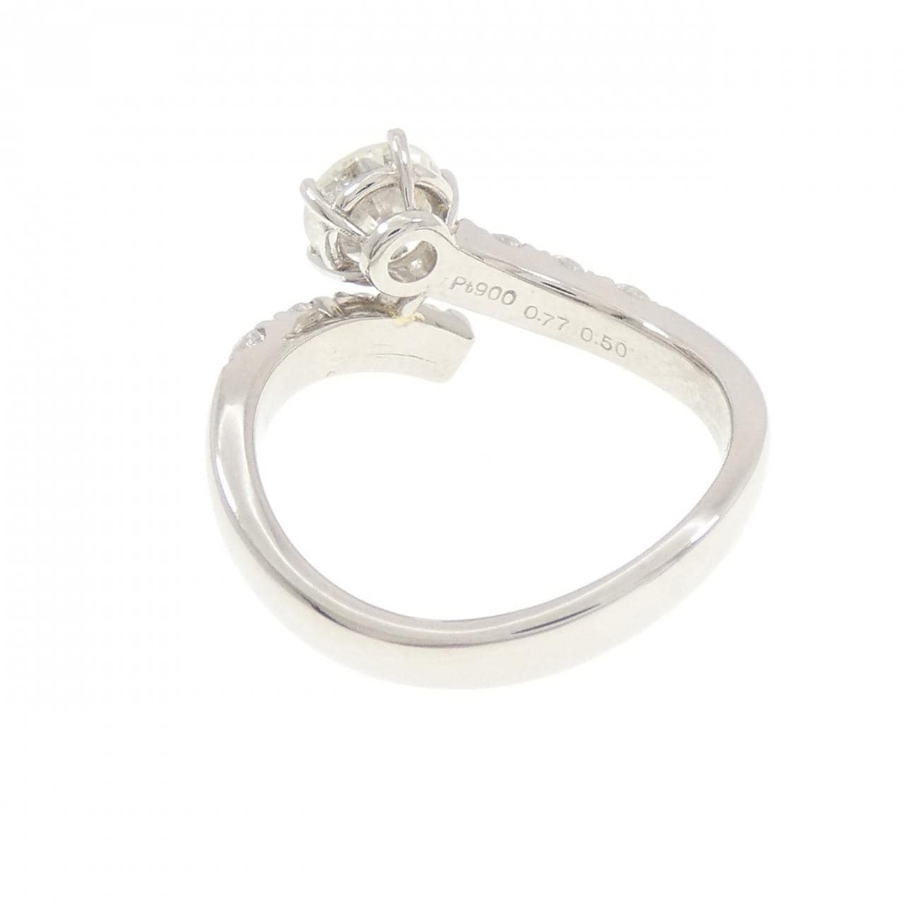 PT900 ダイヤモンド リング 0.77CT