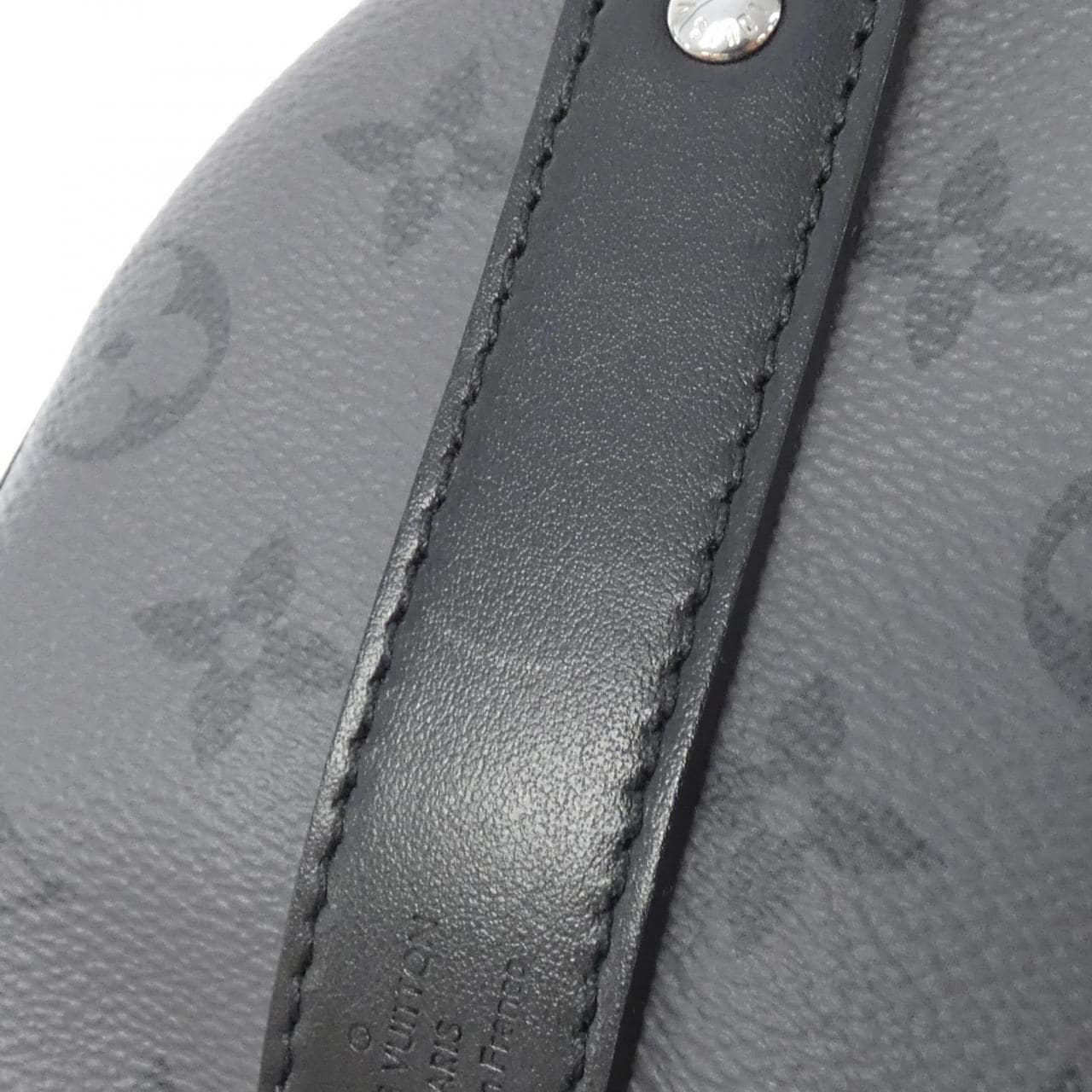 LOUIS VUITTON Monogram Eclipse Reverse Keepall Bandouliere 25 厘米 M46271 波士顿包